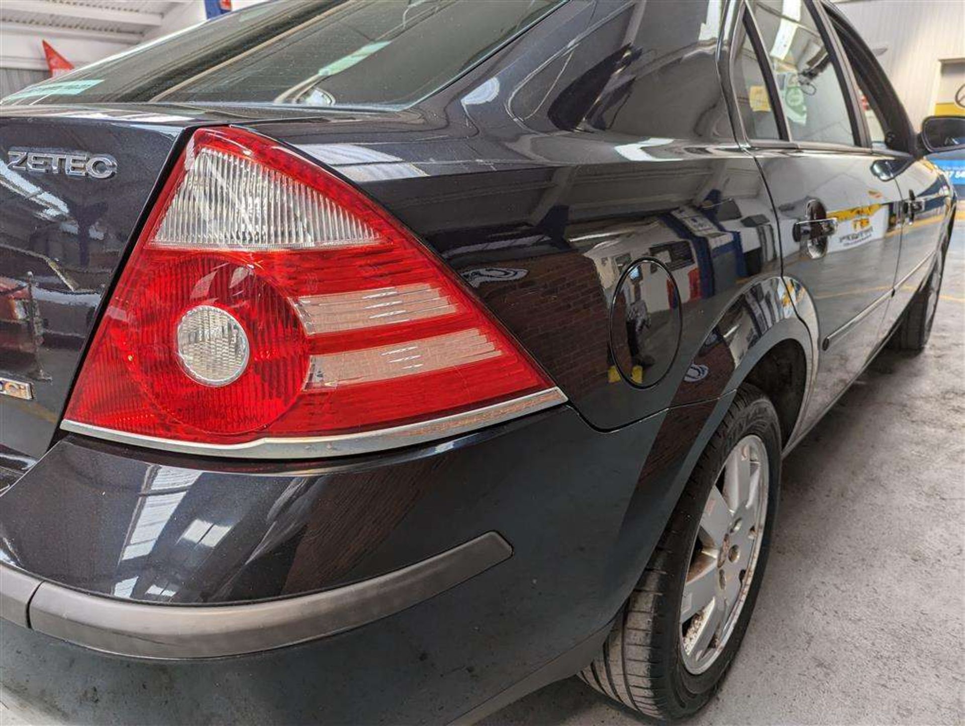 2006 FORD MONDEO ZETEC TDCI - Image 13 of 22