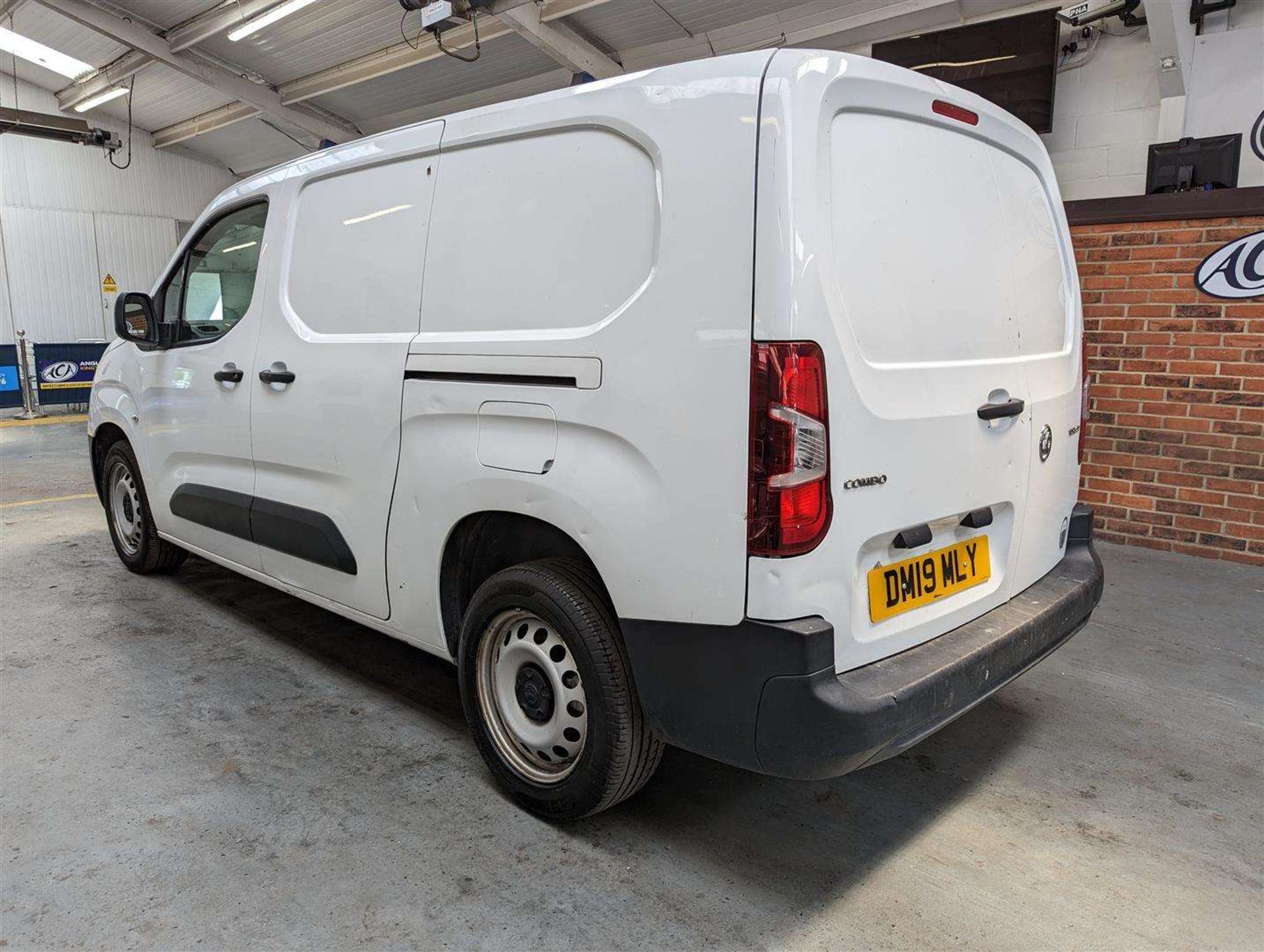 2019 VAUXHALL COMBO 2300 EDITION S/S - Image 3 of 30