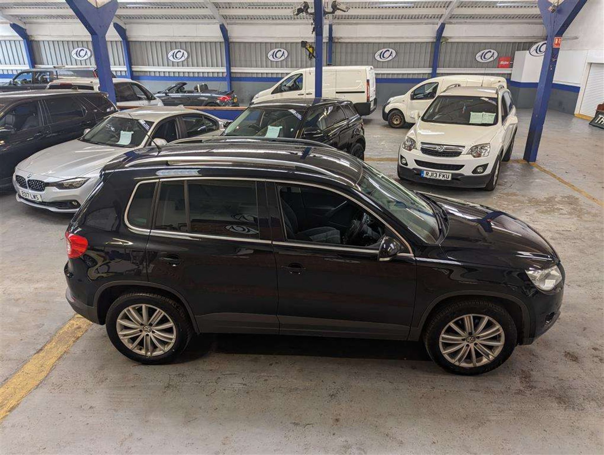 2009 VOLKSWAGEN TIGUAN SPORT TDI 4MOT 170 - Image 20 of 25