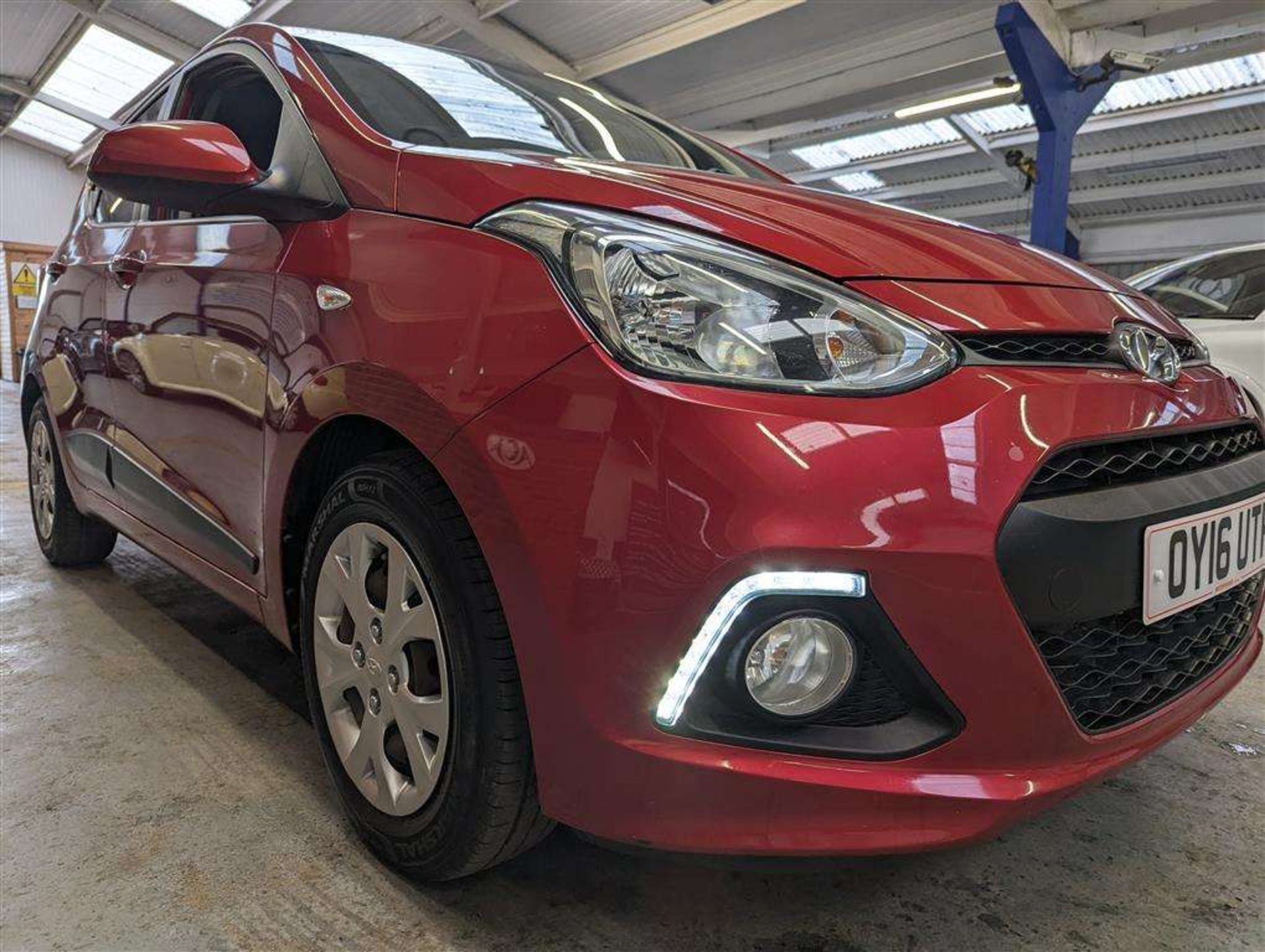 2016 HYUNDAI I10 GO - Image 11 of 23