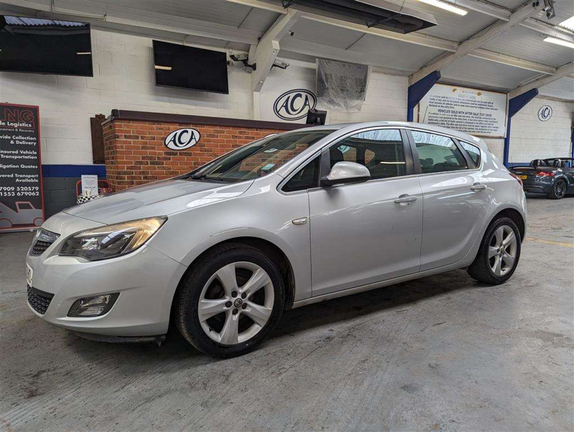 2011 VAUXHALL ASTRA SRI