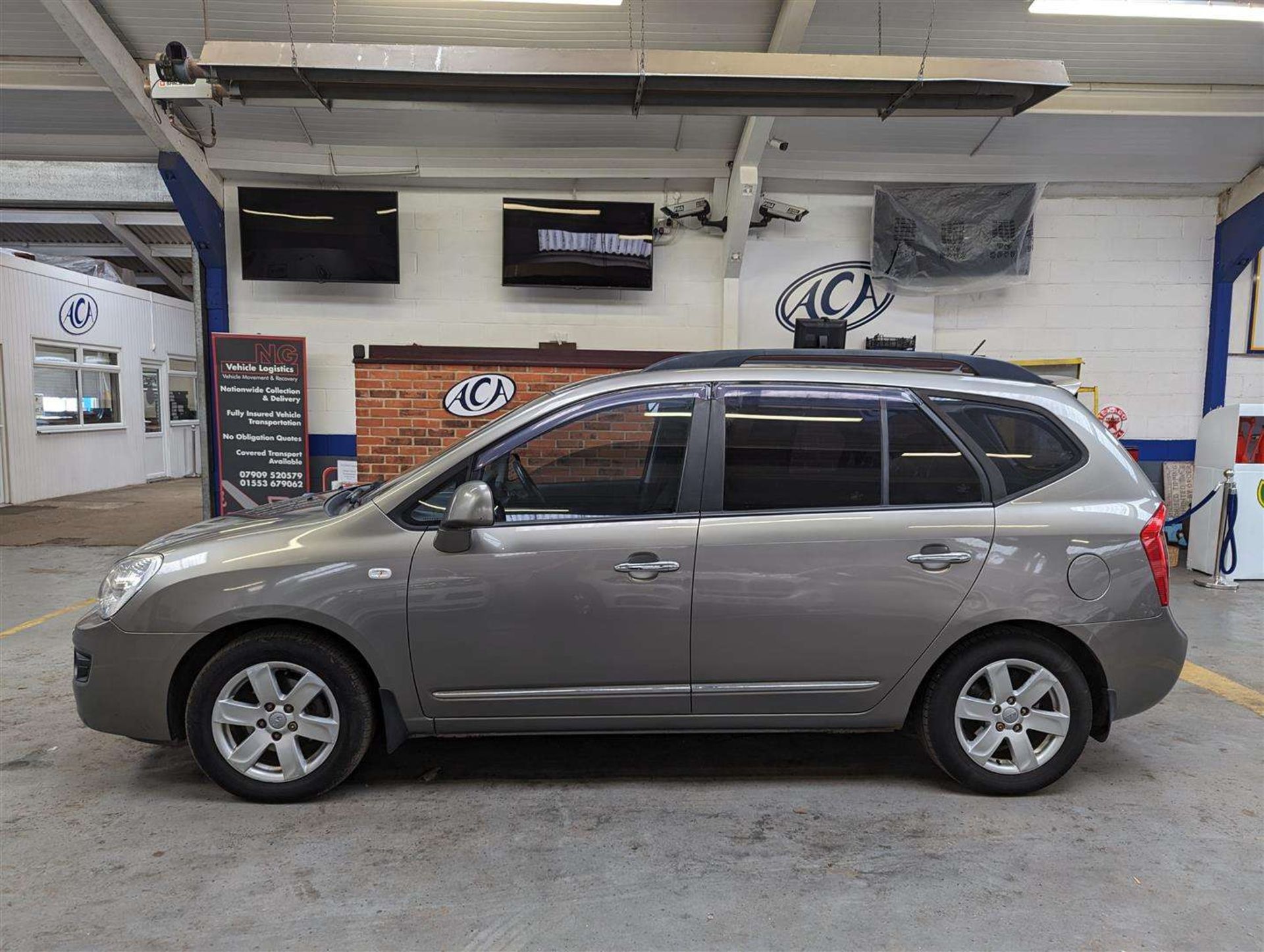 2008 KIA CARENS LS CRDI 7 SEAT S A - Bild 2 aus 30