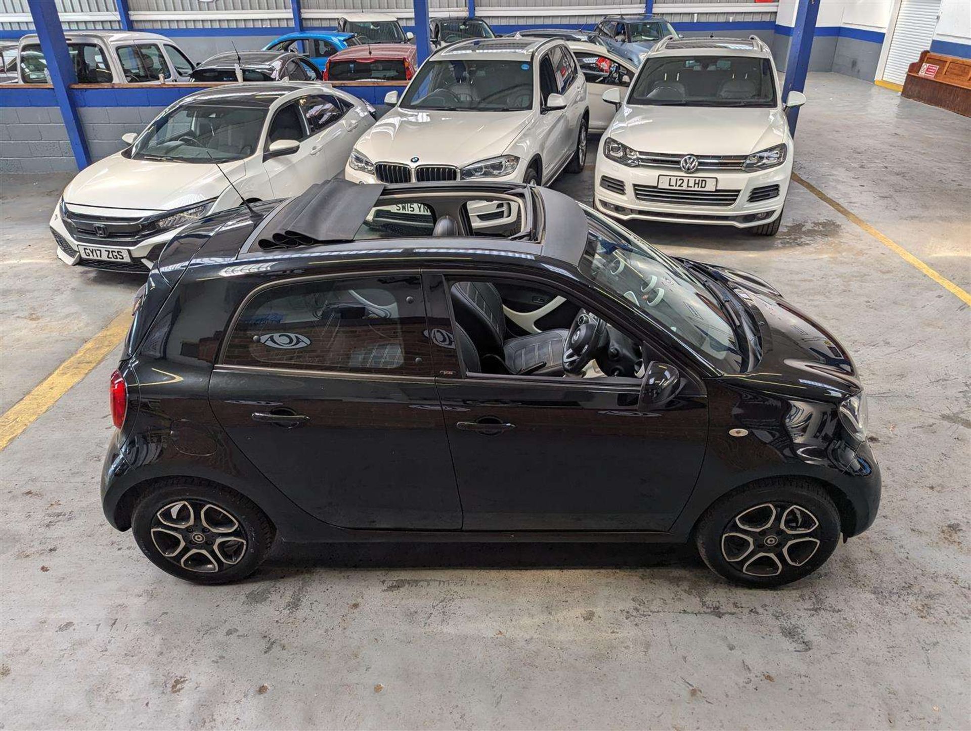 2015 SMART FORFOUR PRIME PREMIUM - Bild 18 aus 24