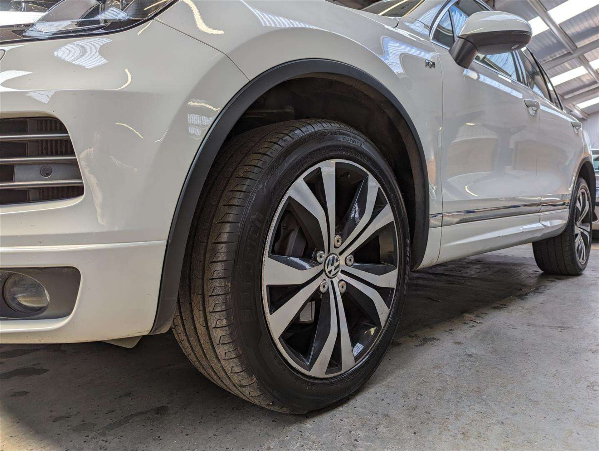 2014 VOLKSWAGEN TOUAREG V6 R-LINE TDI BMT - Image 19 of 29