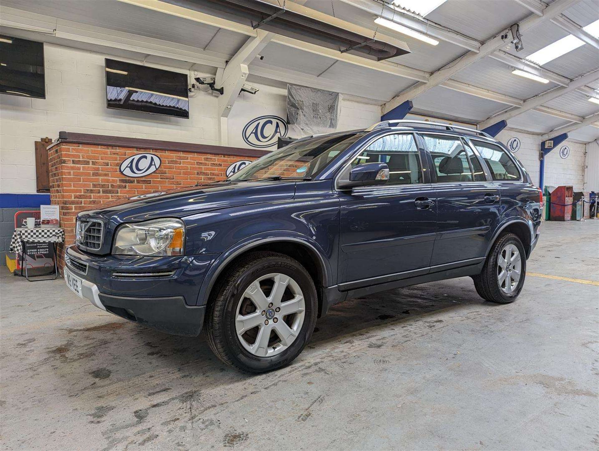 2011 VOLVO XC90 SE LUX AWD D5 AUTO