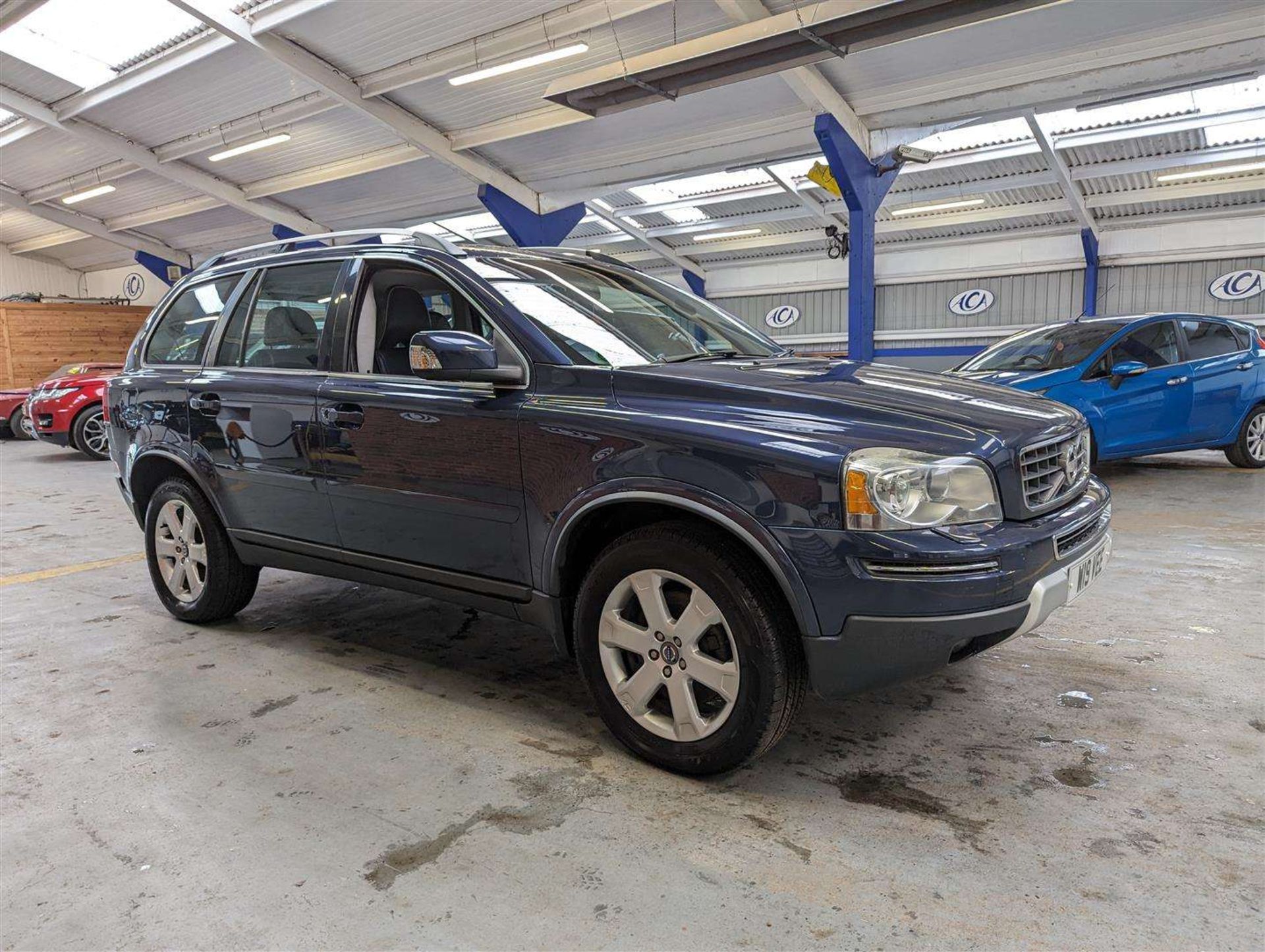 2011 VOLVO XC90 SE LUX AWD D5 AUTO - Image 10 of 25