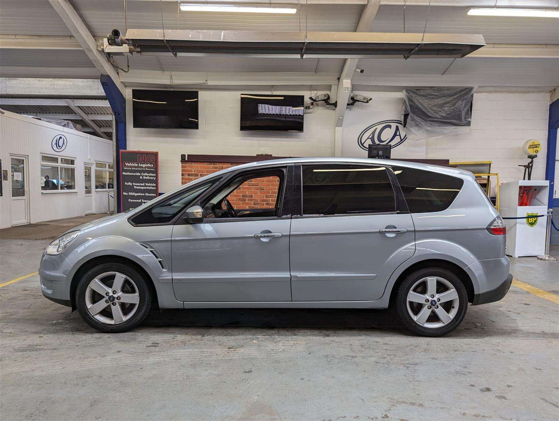 2010 FORD S-MAX TITANIUM TDCI 143 - Image 2 of 27