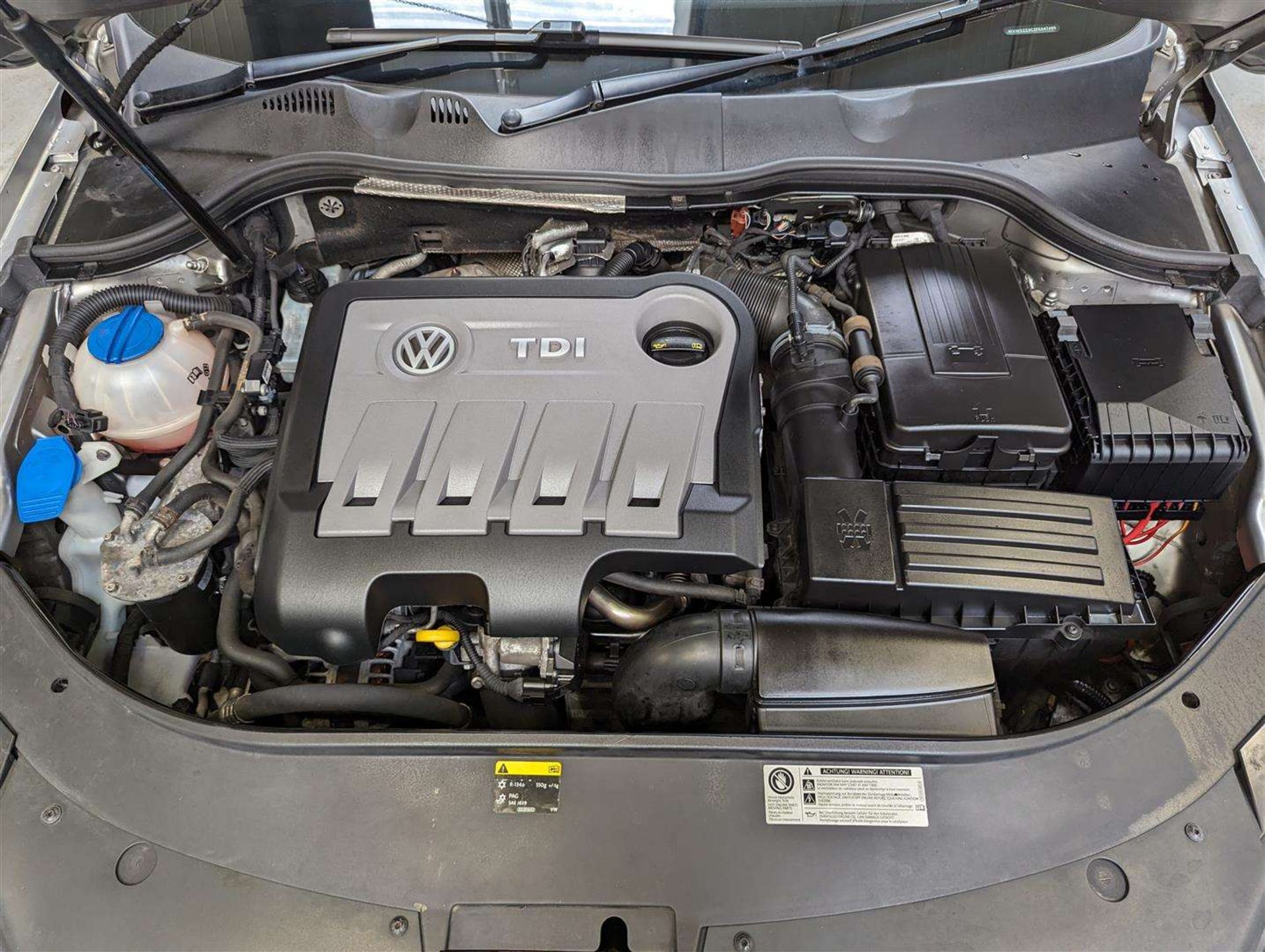 2014 VOLKSWAGEN PASSAT EXECUTIVE TDI BMT - Image 23 of 28