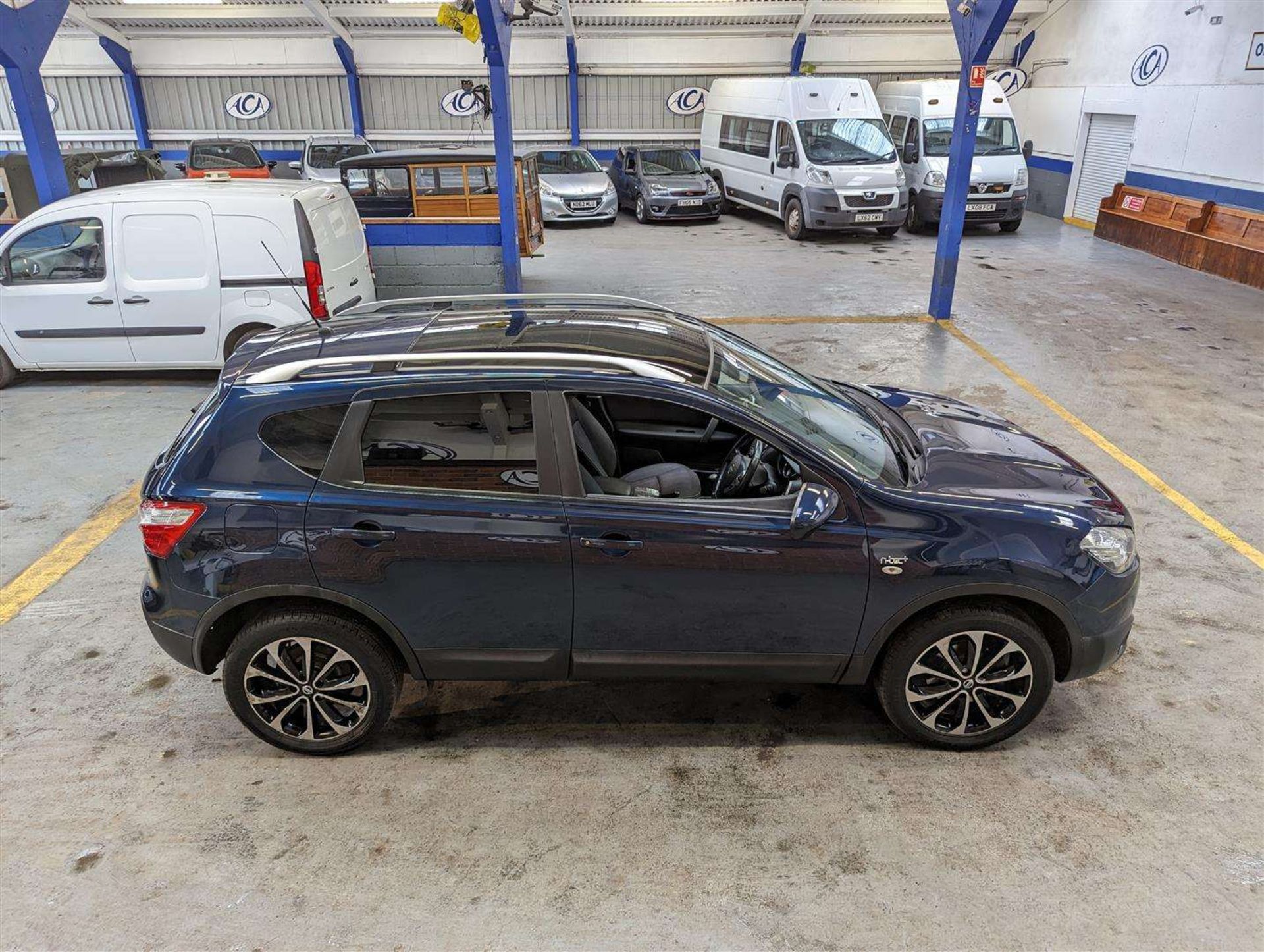 2012 NISSAN QASHQAI N-TEC + IS DCI - Image 11 of 25