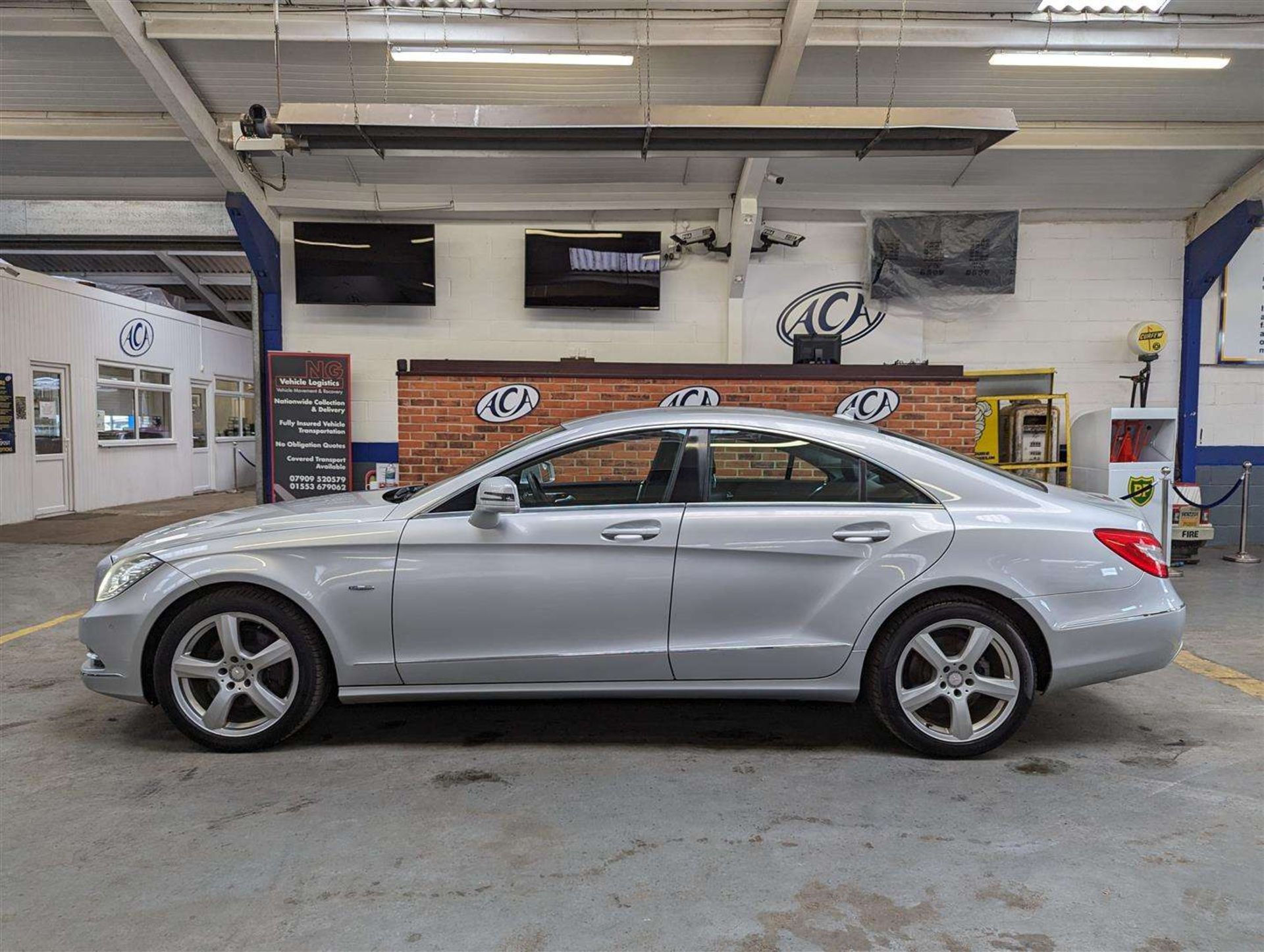2011 MERCEDES-BENZ CLS350 CDI BLUEEFFICIENCY - Image 2 of 25