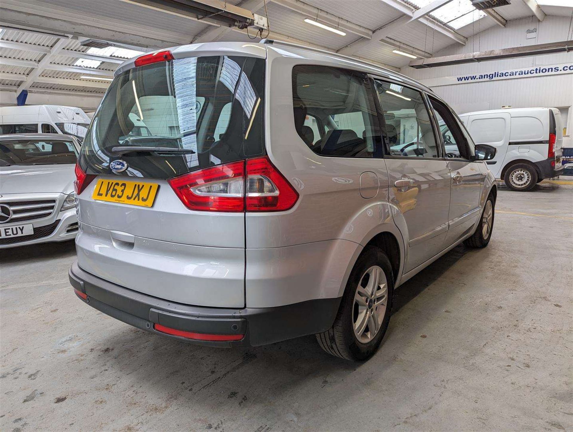 2013 FORD GALAXY ZETEC TDCI AUTO - Image 8 of 27