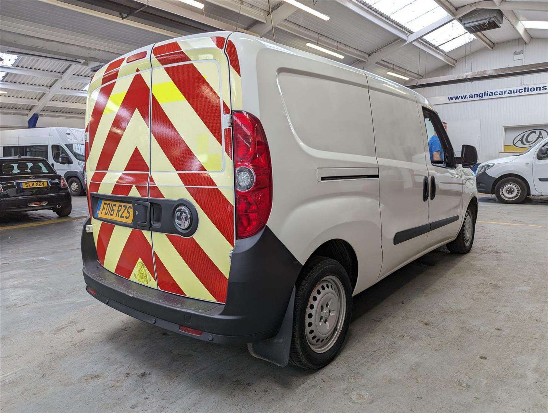 2016 VAUXHALL COMBO 2300 L2H1 CDTI S/S - Image 10 of 28