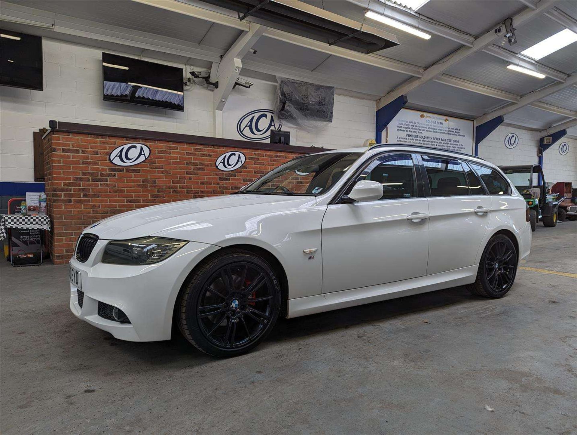 2011 BMW 318D SPORT PLUS EDITION