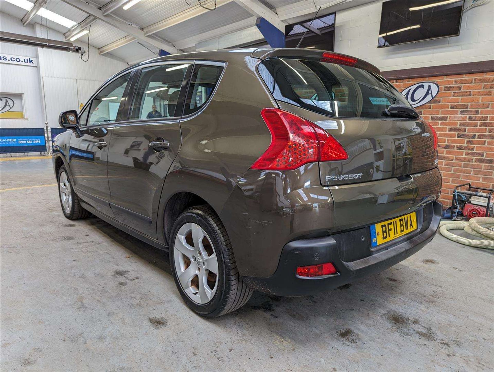 2011 PEUGEOT 3008 SPORT HDI - Image 3 of 30