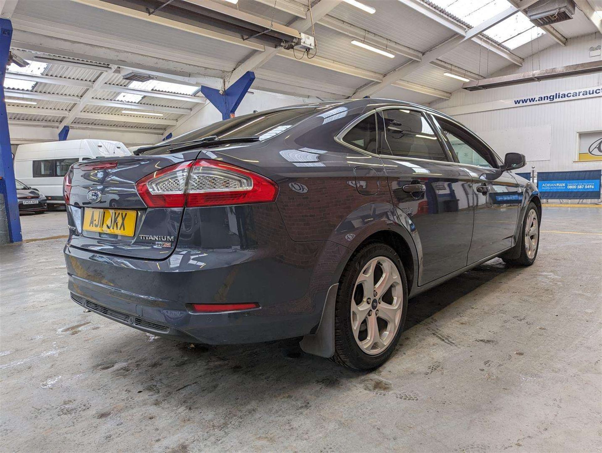 2011 FORD MONDEO TITANIUM + TDCI - Image 8 of 27