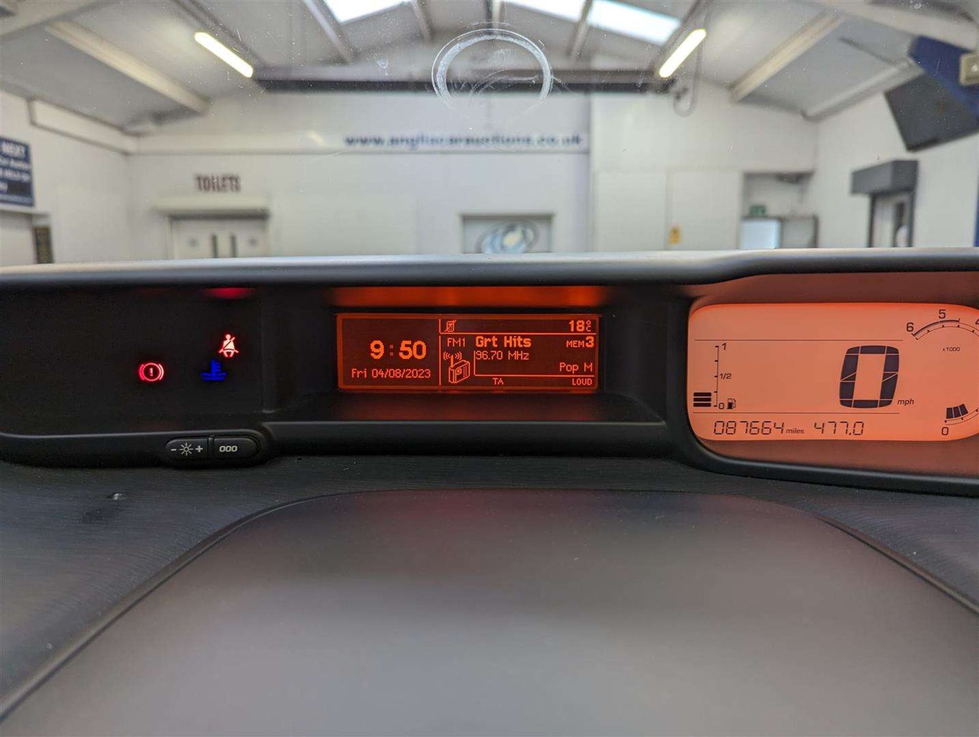 2011 CITROEN C3 PICASSO VTR+ HDI - Image 27 of 28