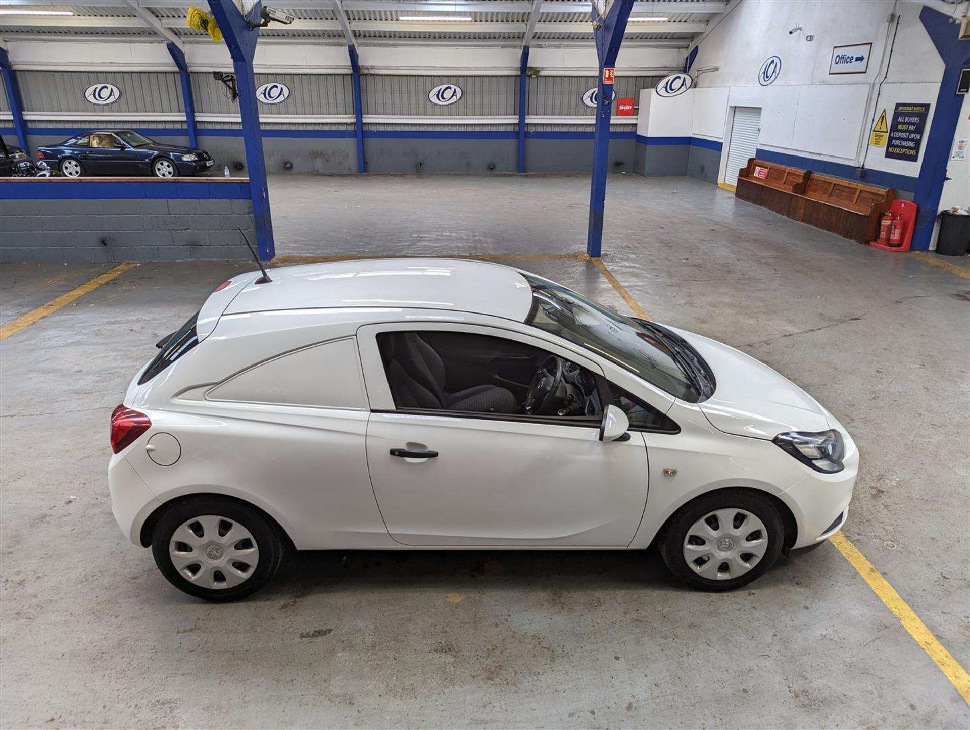 2015 VAUXHALL CORSA CDTI ECOFLEX S/S - Image 11 of 24