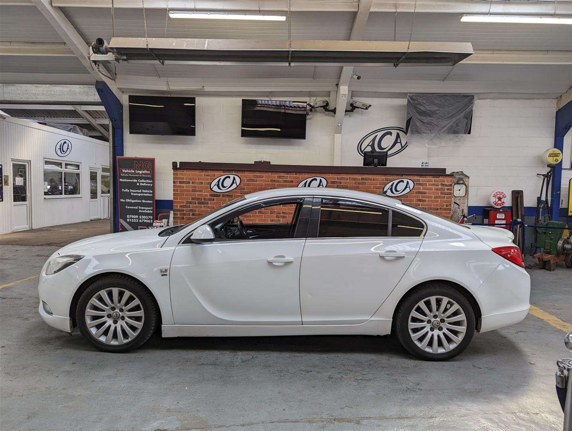 2010 VAUXHALL INSIGNIA SRI NAV 160 CDTI - Image 2 of 30