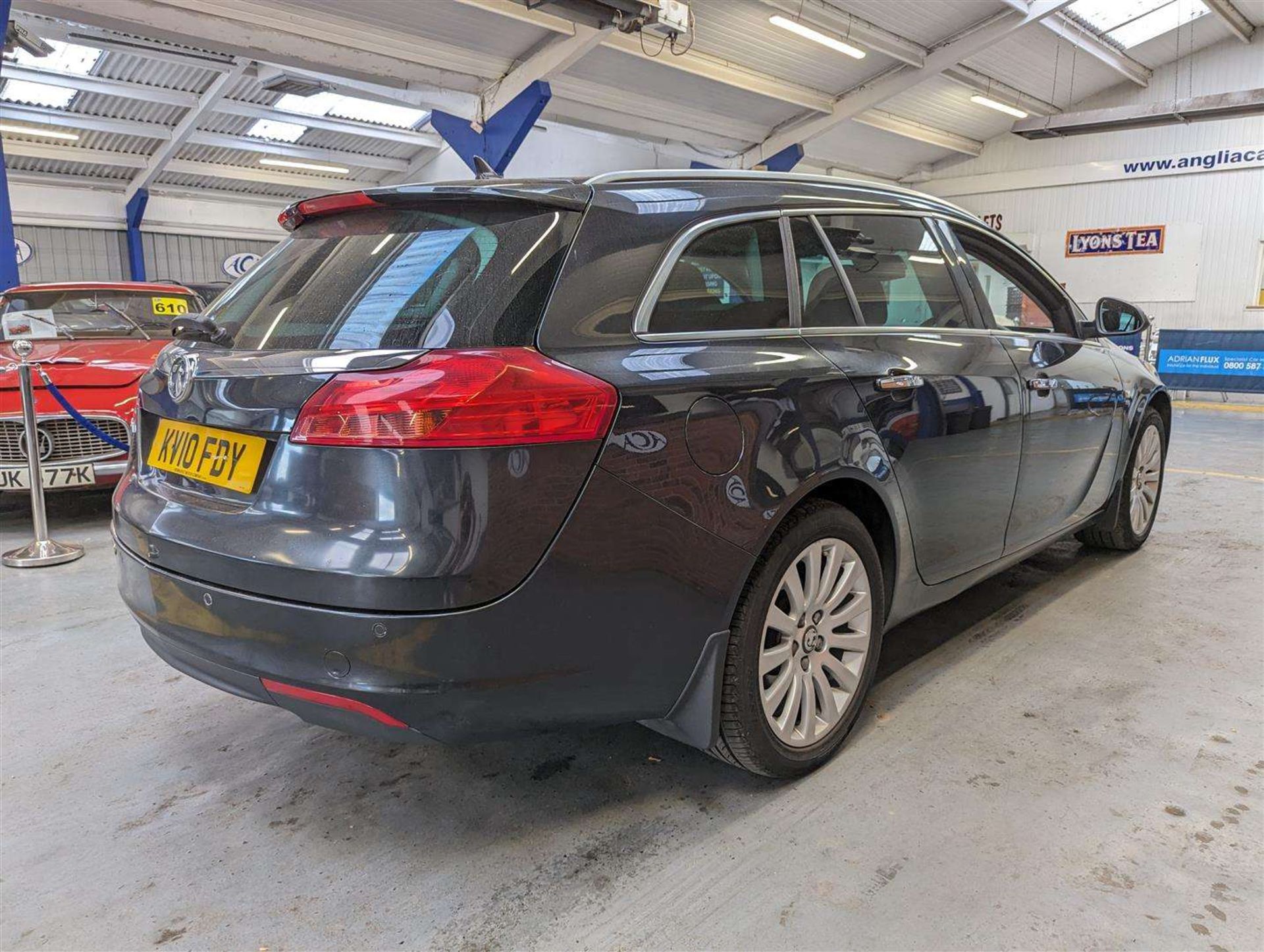 2010 VAUXHALL INSIGNIA SE - Image 8 of 25