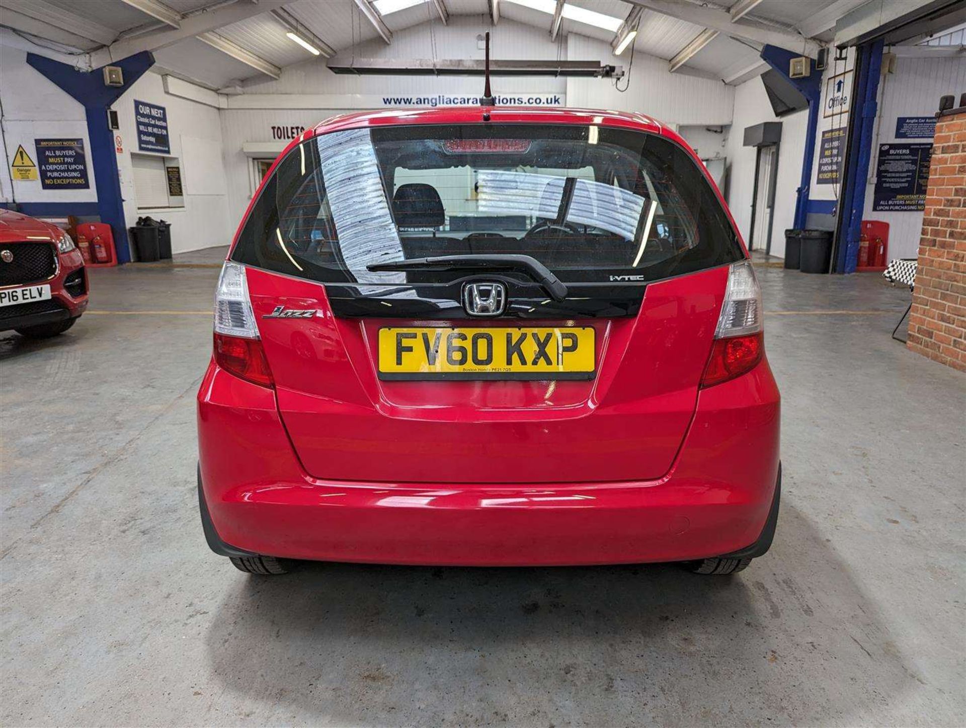 2010 HONDA JAZZ I-VTEC ES - Image 5 of 25