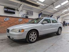 2004 VOLVO S60 D5 S