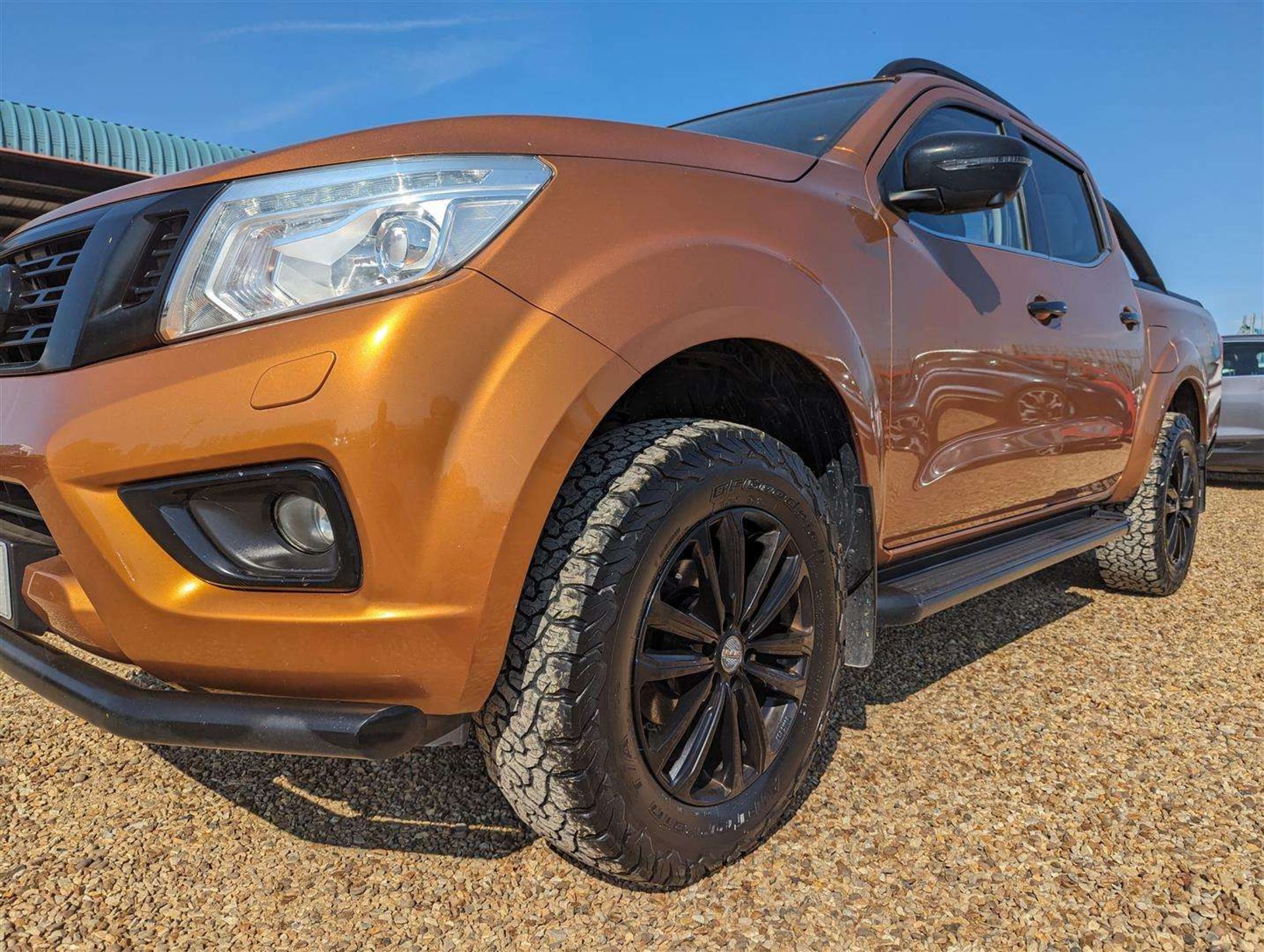 2016 NISSAN NAVARA TEKNA DCI AUTO - Image 9 of 25