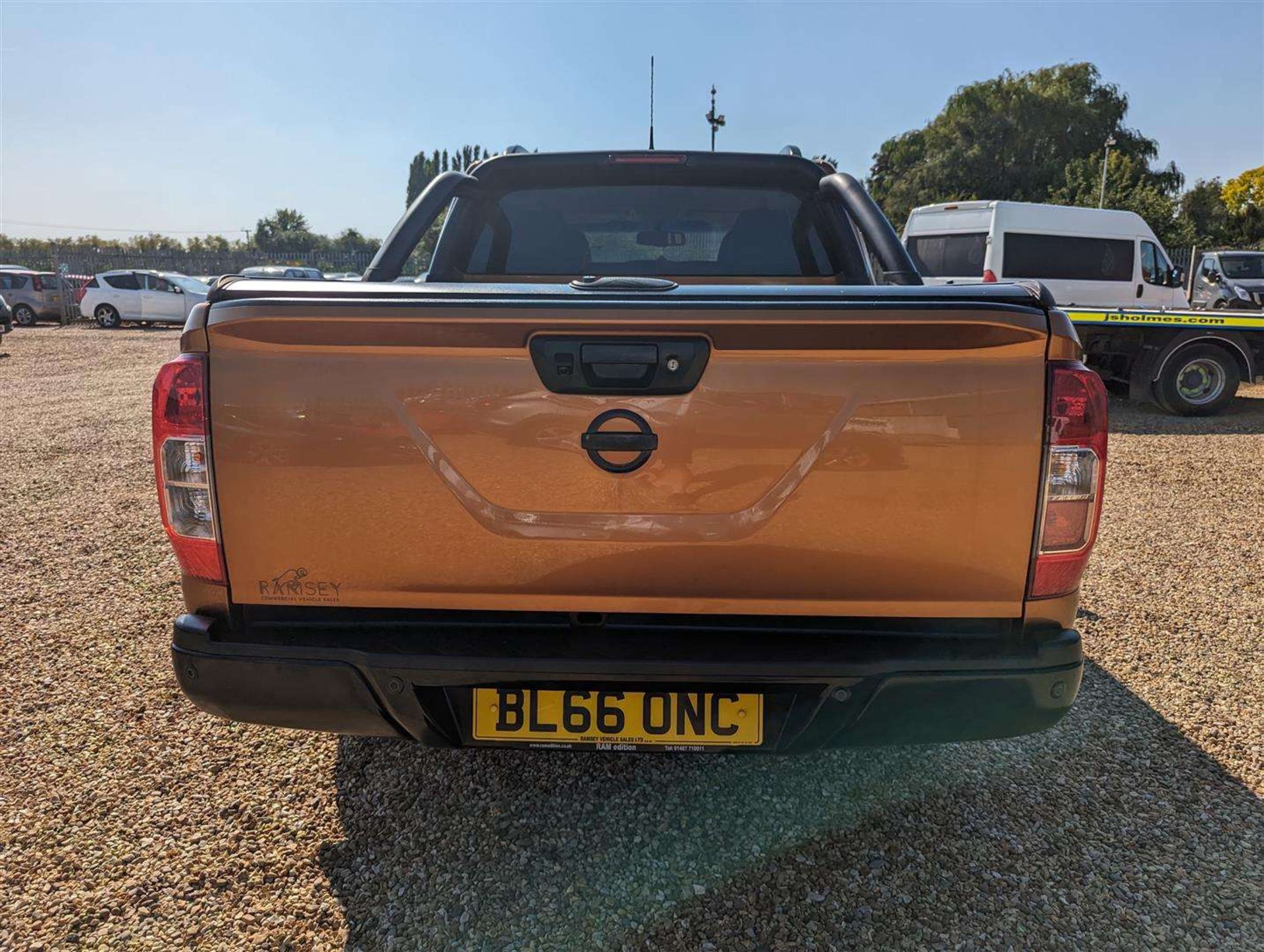 2016 NISSAN NAVARA TEKNA DCI AUTO - Image 3 of 25