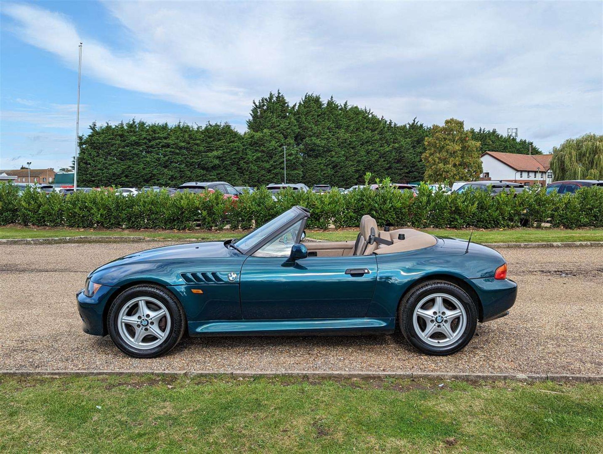 1997 BMW Z3 1.9 **SOLD - Image 3 of 29