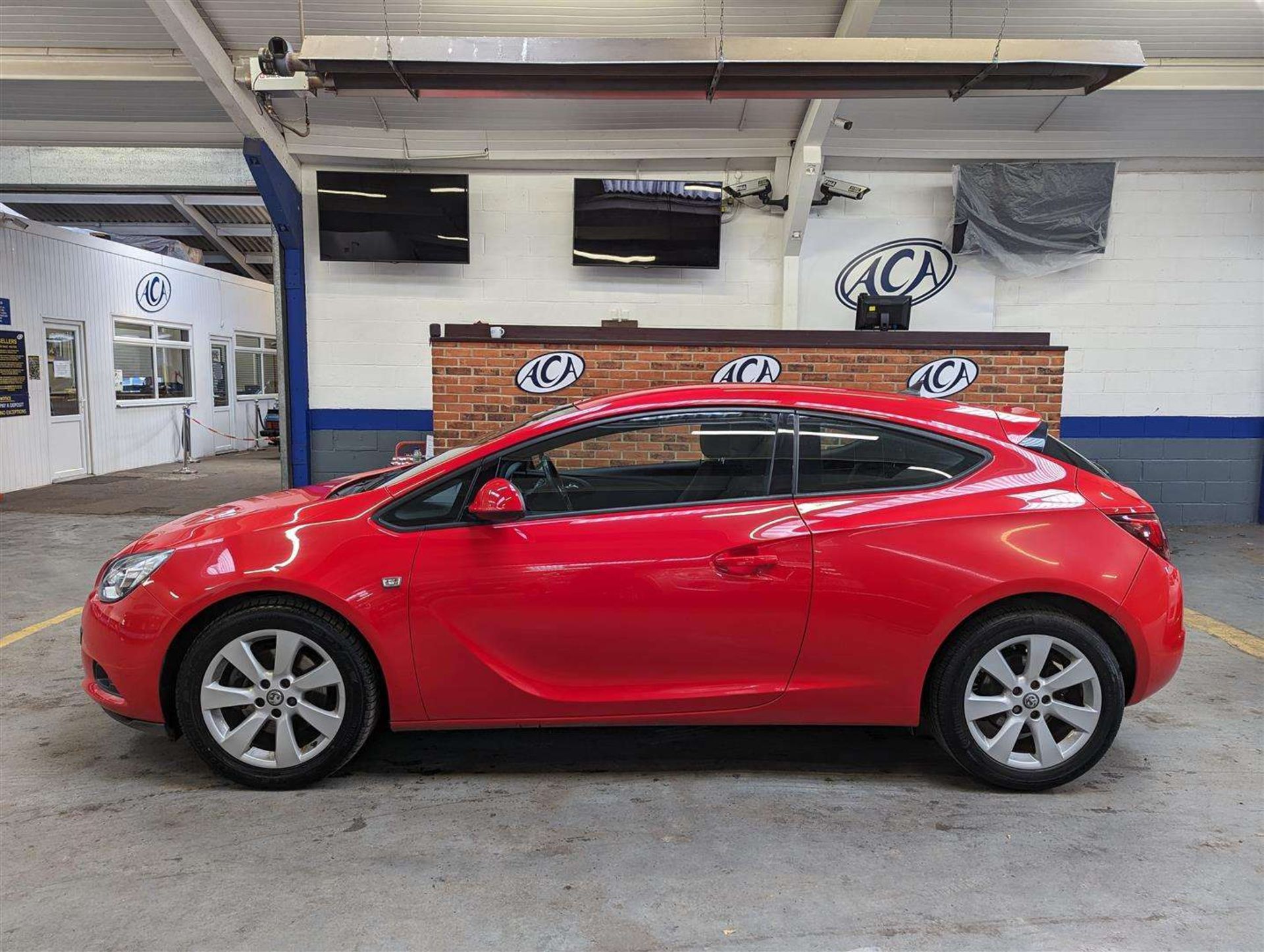 2015 VAUXHALL ASTRA GTC SPORT TURBO S/S - Image 2 of 25