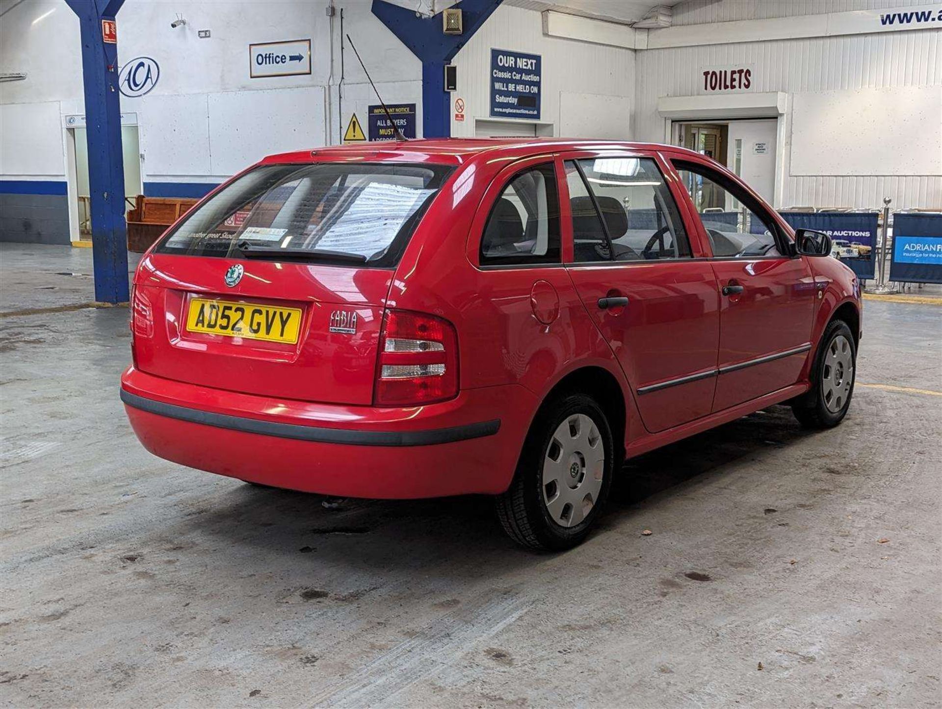 2002 SKODA FABIA CLASSIC 8V - Image 8 of 27