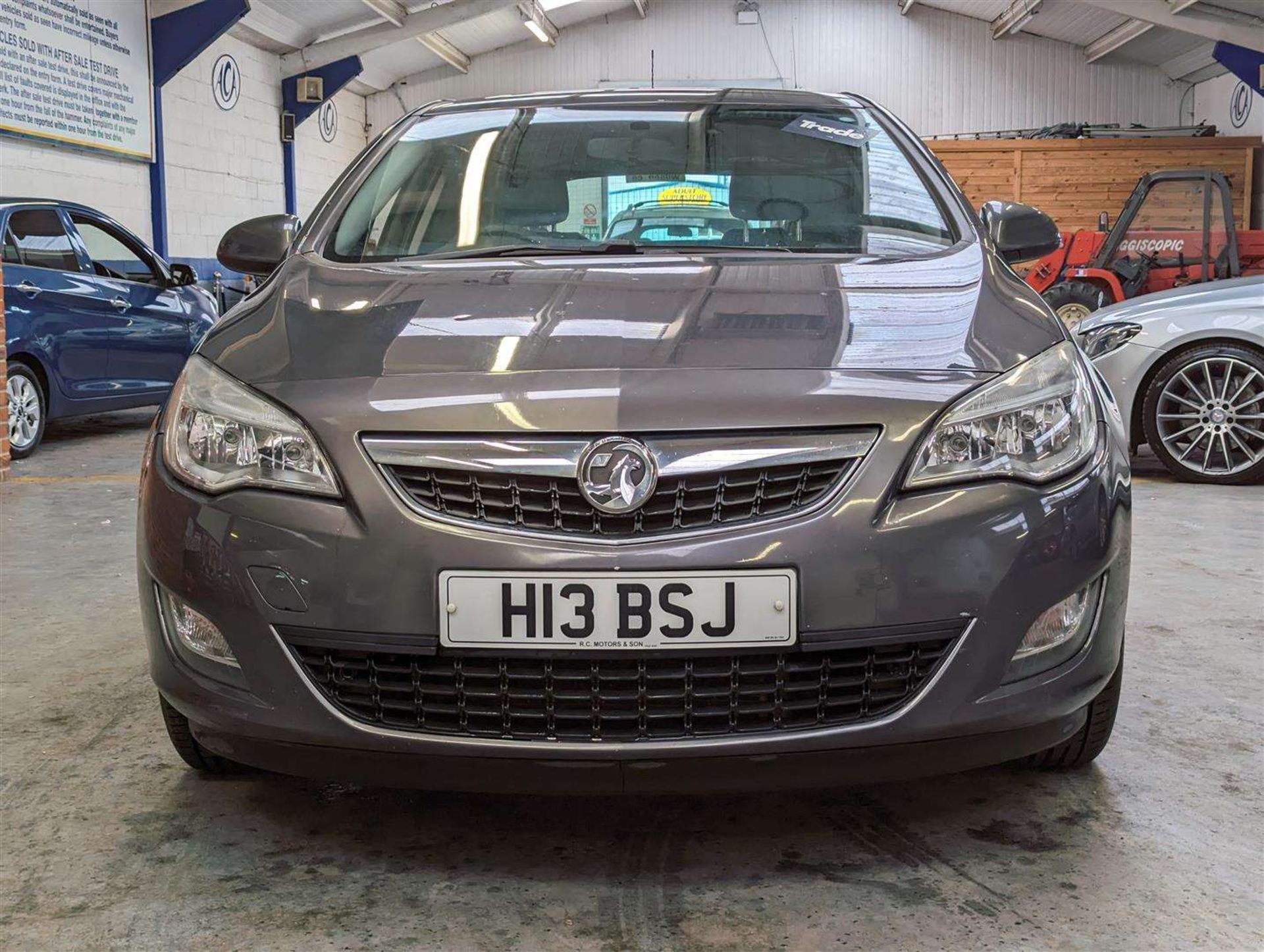 2011 VAUXHALL ASTRA EXCLUSIV 98 - Image 28 of 28