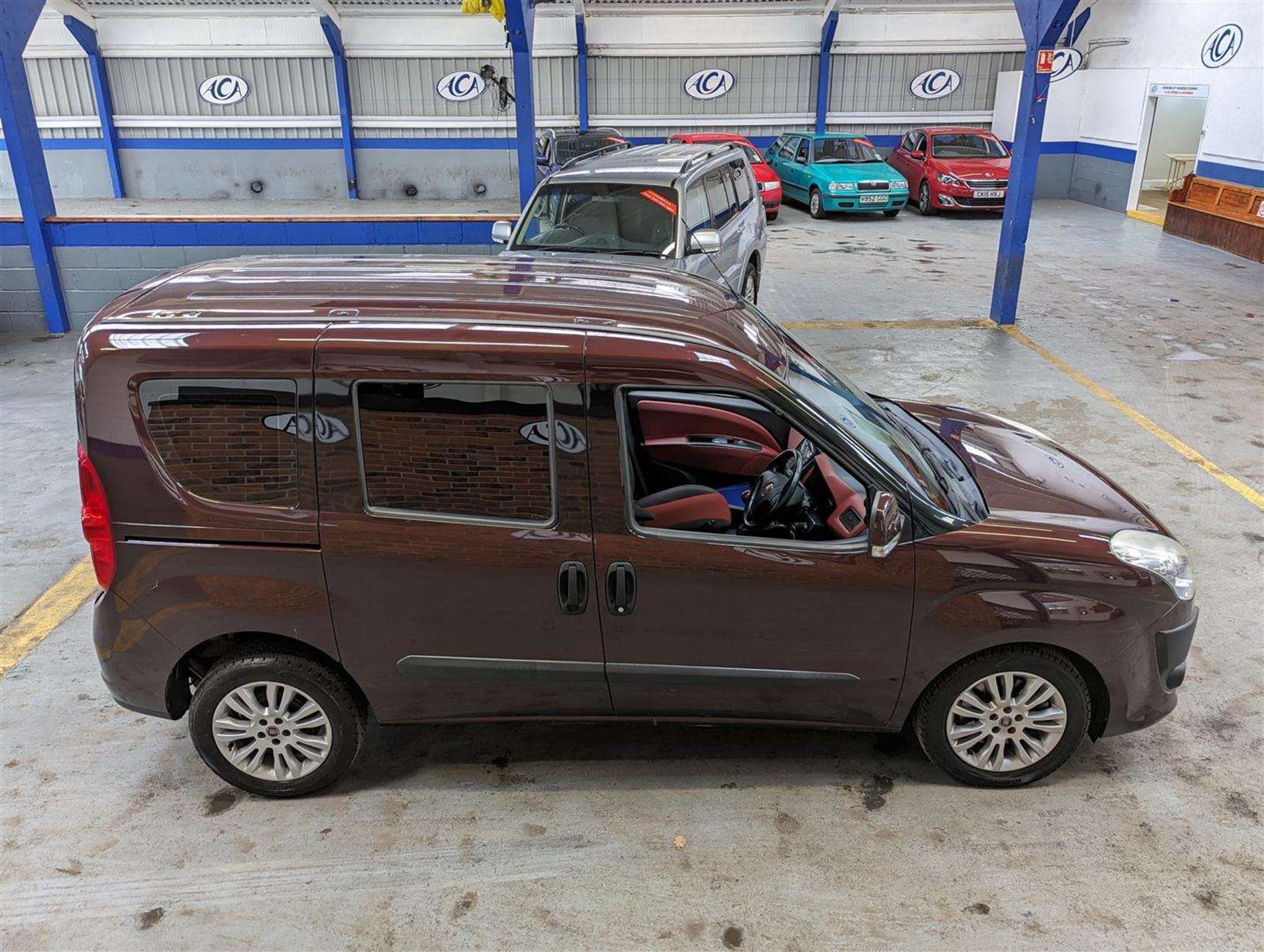 2011 FIAT DOBLO ELEGANZA MULTIJET - Image 12 of 30