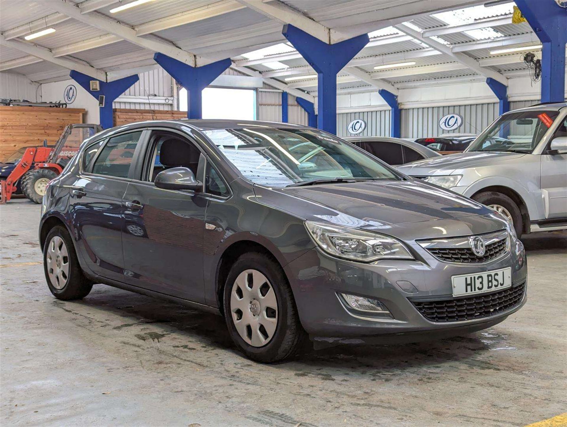 2011 VAUXHALL ASTRA EXCLUSIV 98 - Image 11 of 28