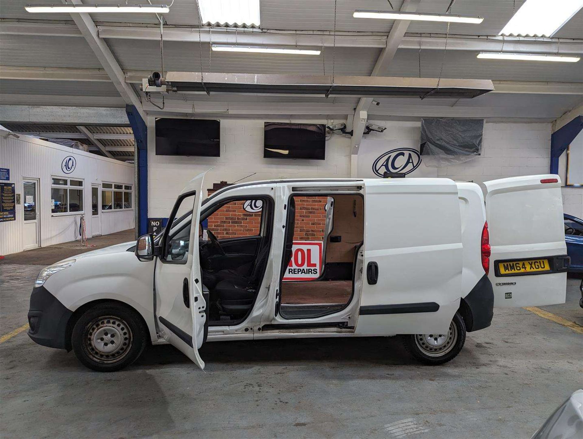 2015 VAUXHALL COMBO 2300 L2H1 CDTI S/S - Image 5 of 25