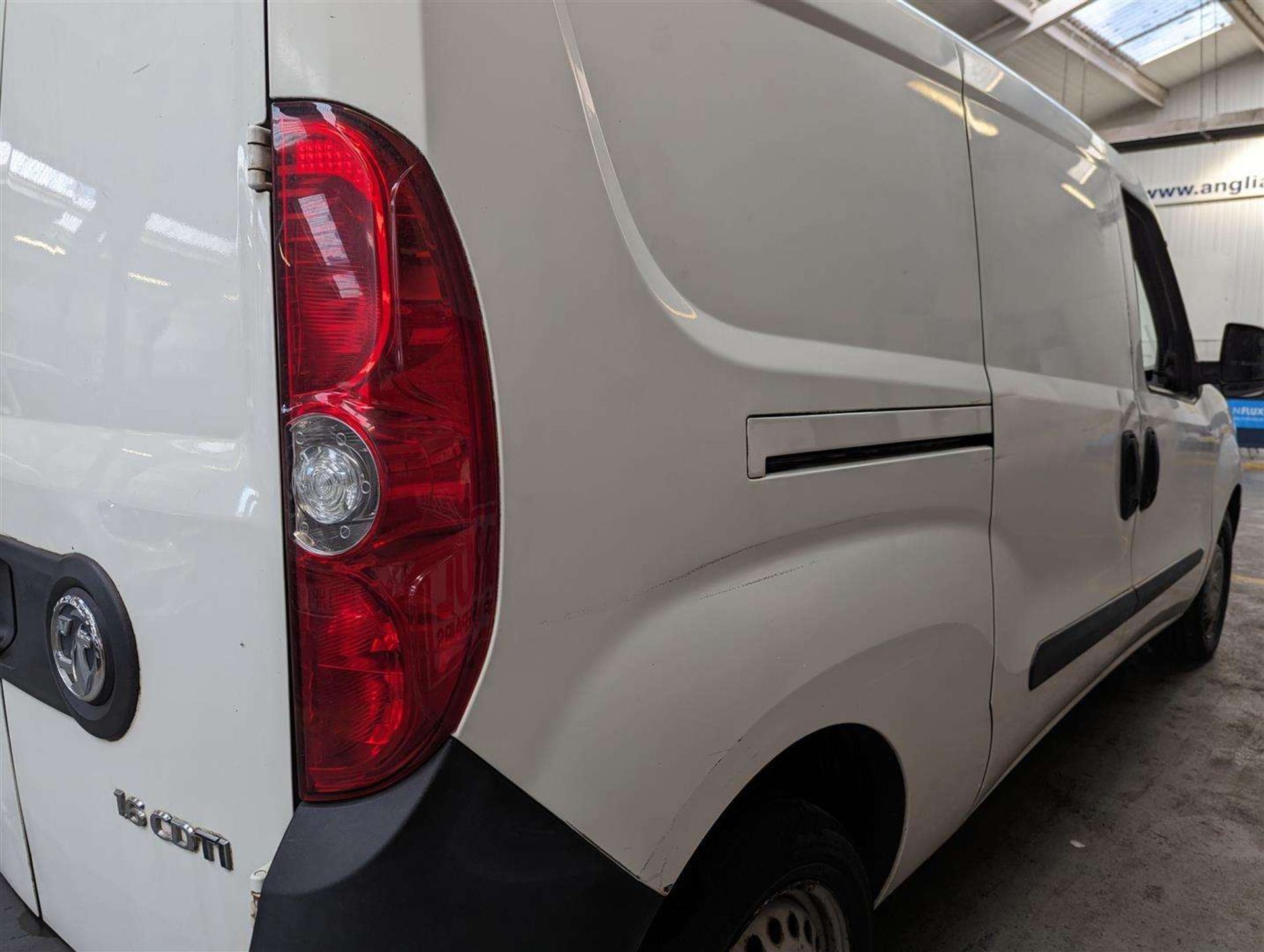 2015 VAUXHALL COMBO 2300 L2H1 CDTI S/S - Image 11 of 25