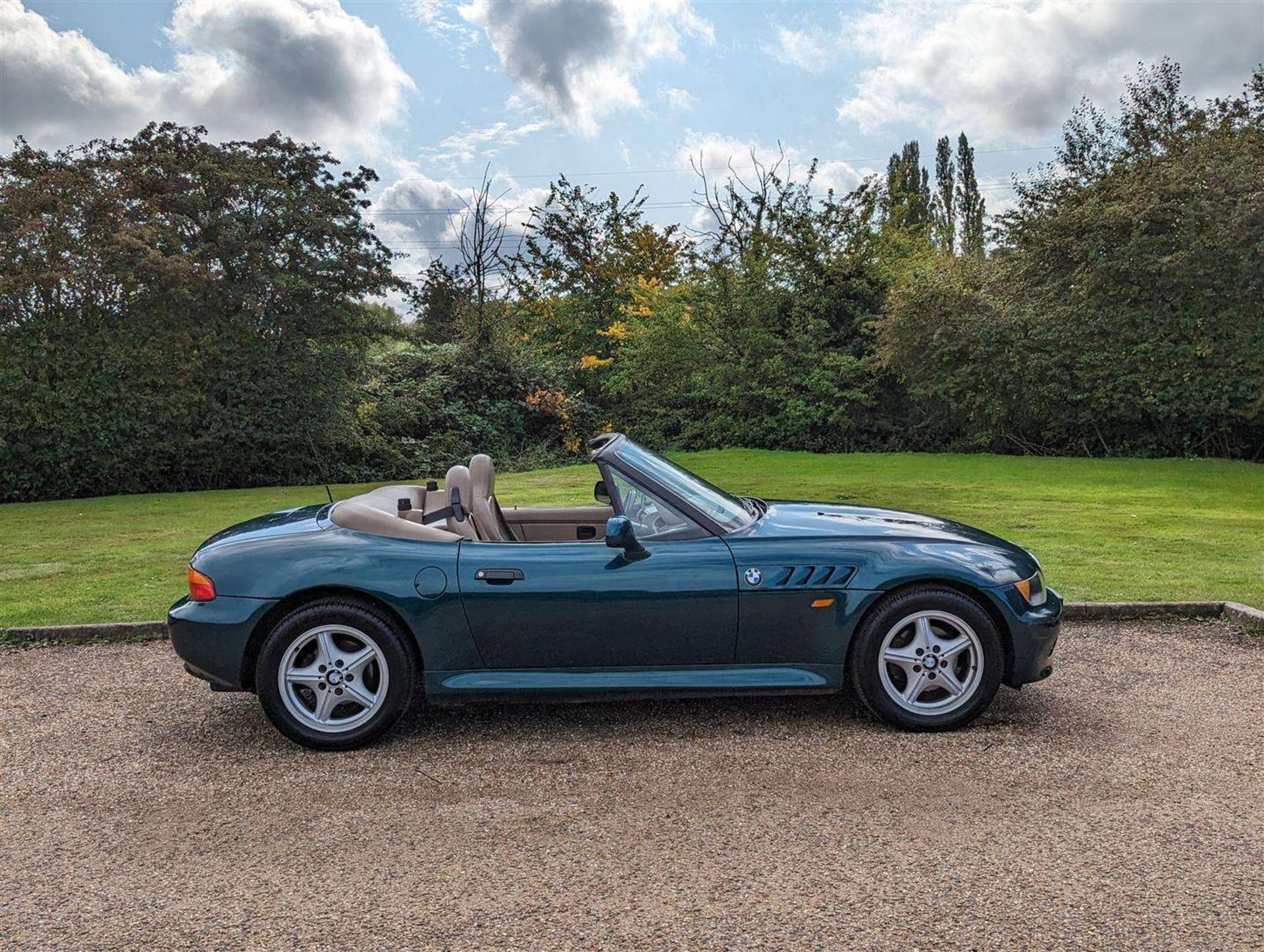 1997 BMW Z3 1.9 **SOLD - Image 7 of 29