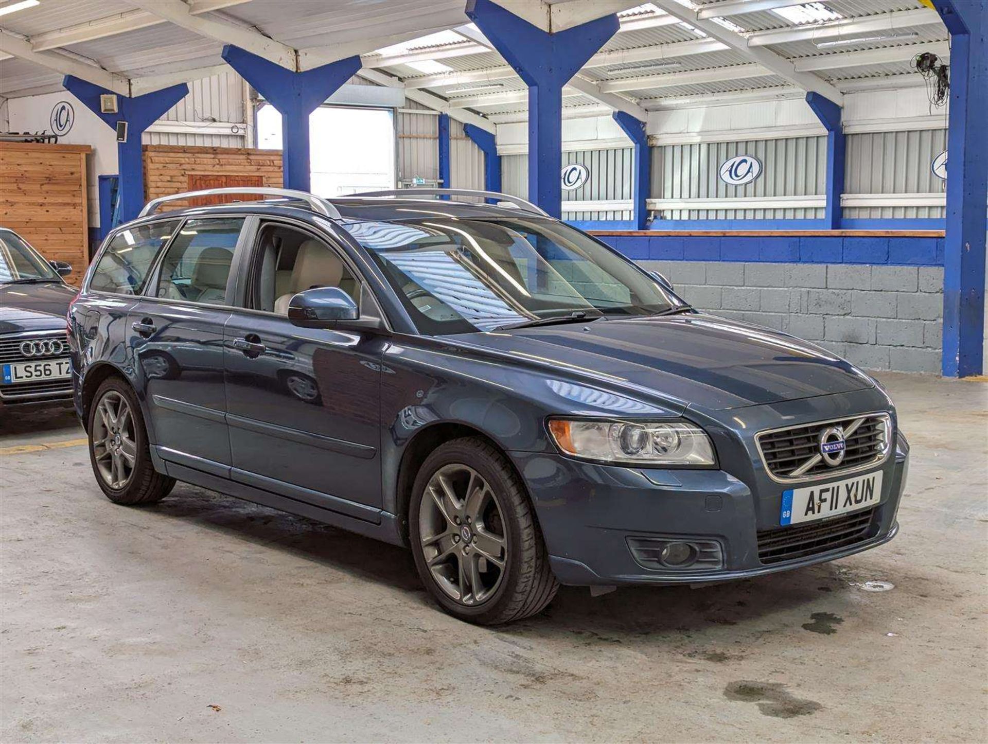 2011 VOLVO V50 SE LUX DRIVE START/ST - Image 10 of 30