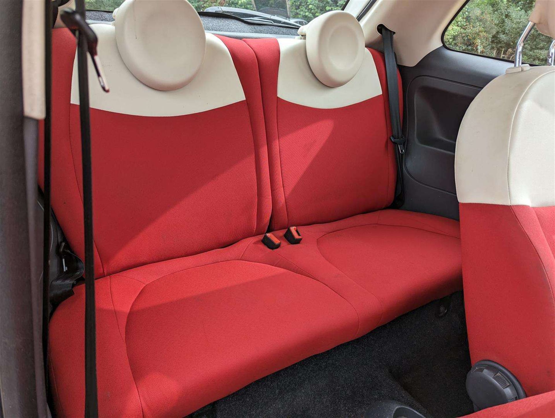 2014 FIAT 500 LOUNGE - Image 17 of 26