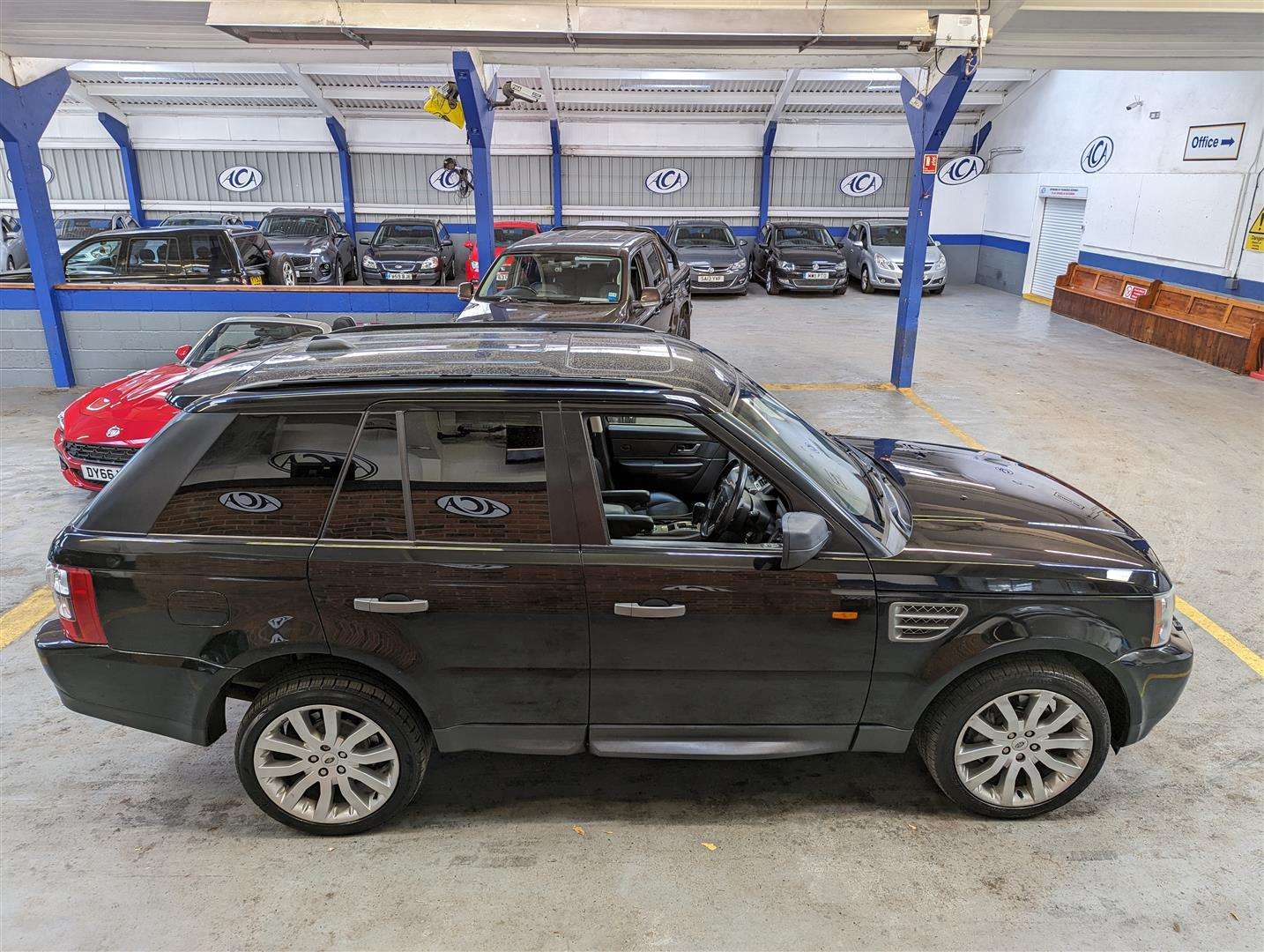 2007 LAND ROVER RANGE ROVER SP HSE TDV8 AUTO - Image 12 of 30