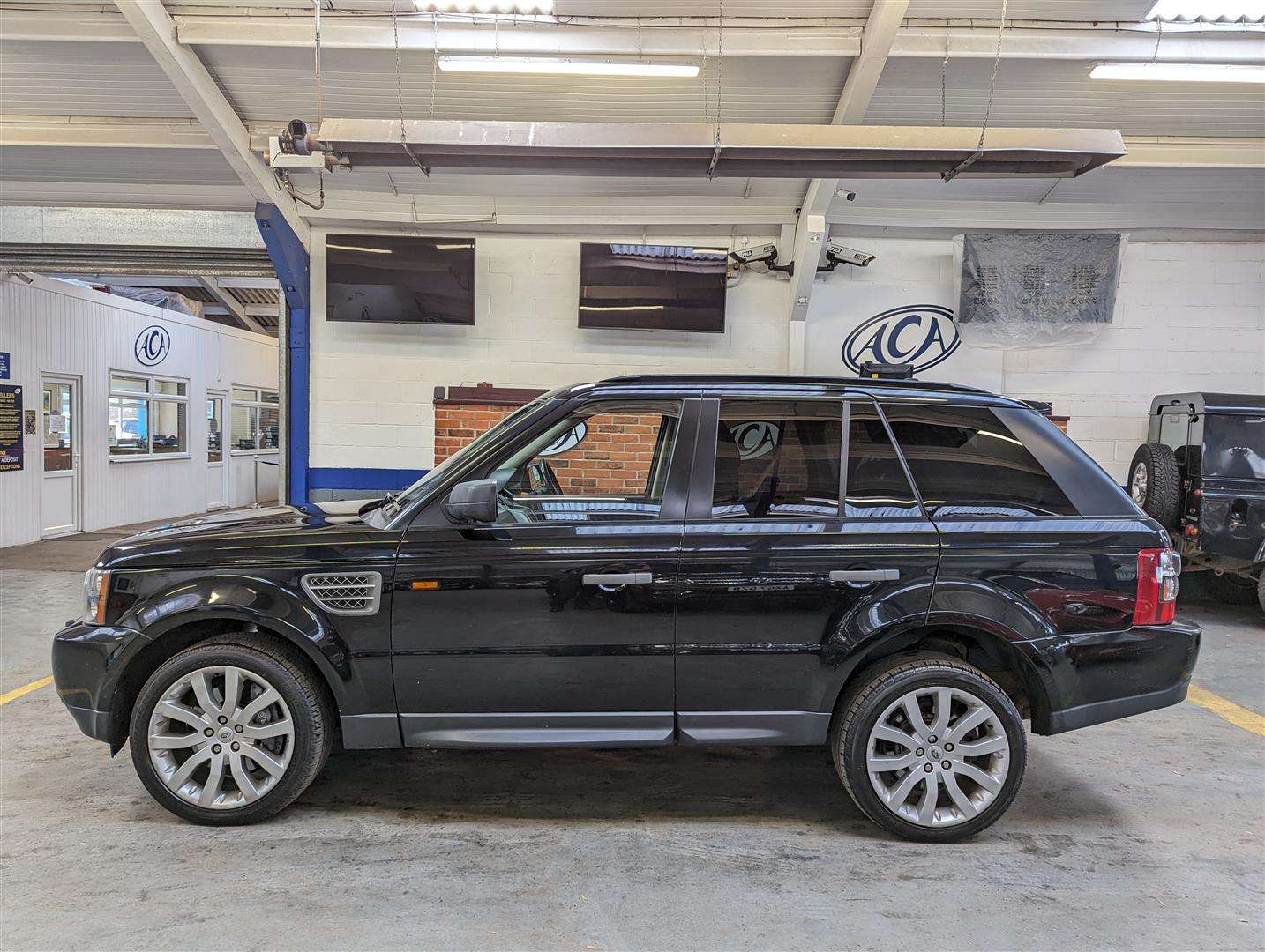 2007 LAND ROVER RANGE ROVER SP HSE TDV8 AUTO - Image 2 of 30