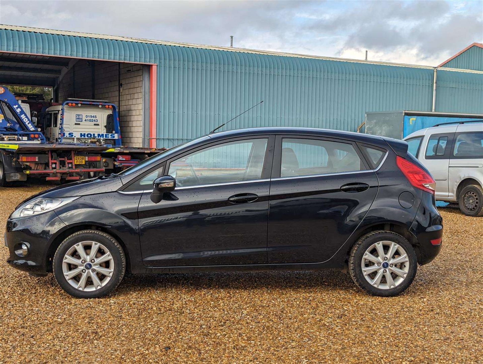 2011 FORD FIESTA ZETEC TDCI 70 - Image 2 of 24