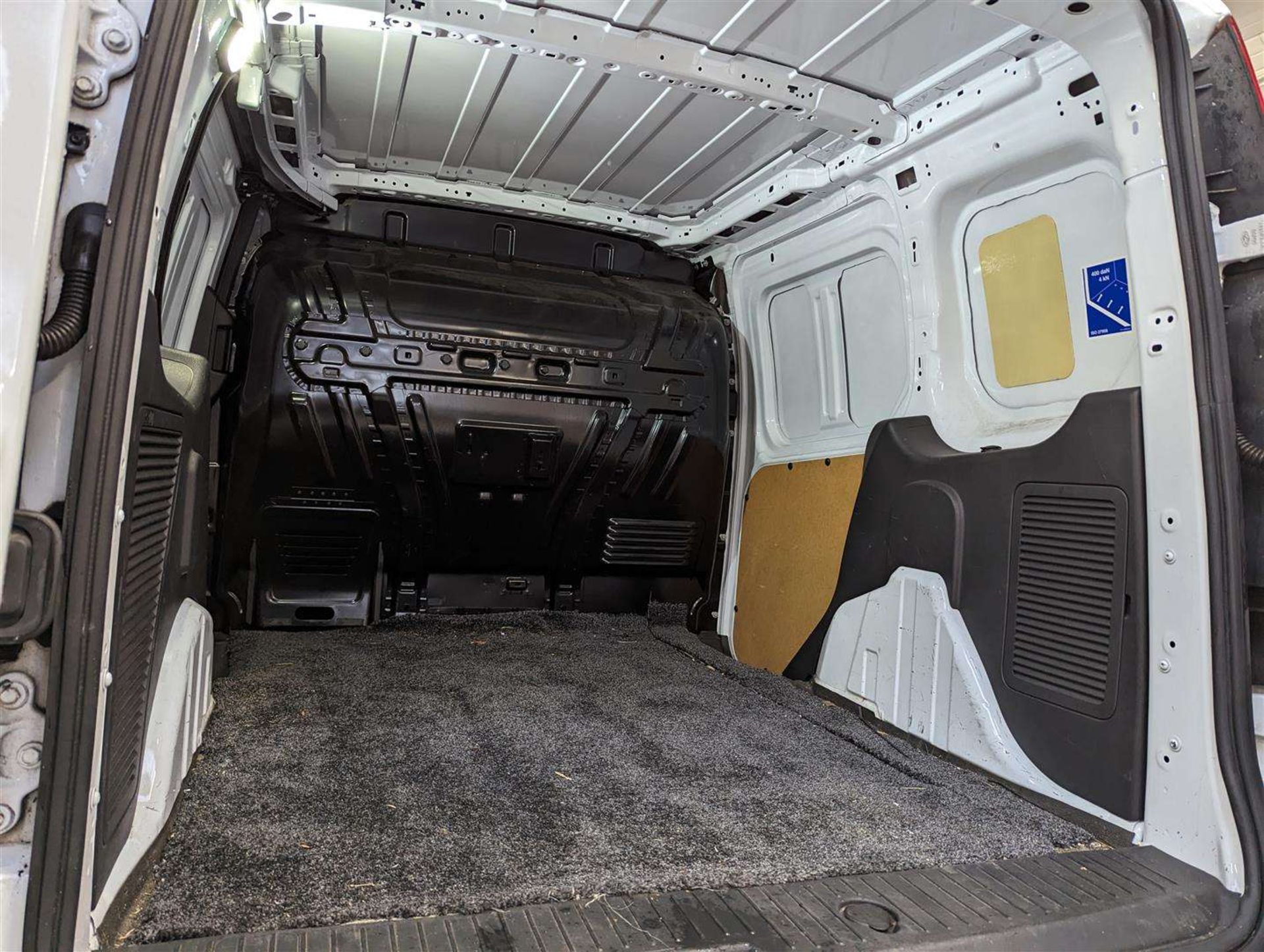 2015 FORD TRANSIT CONNECT 200 LIMIT - Image 7 of 30