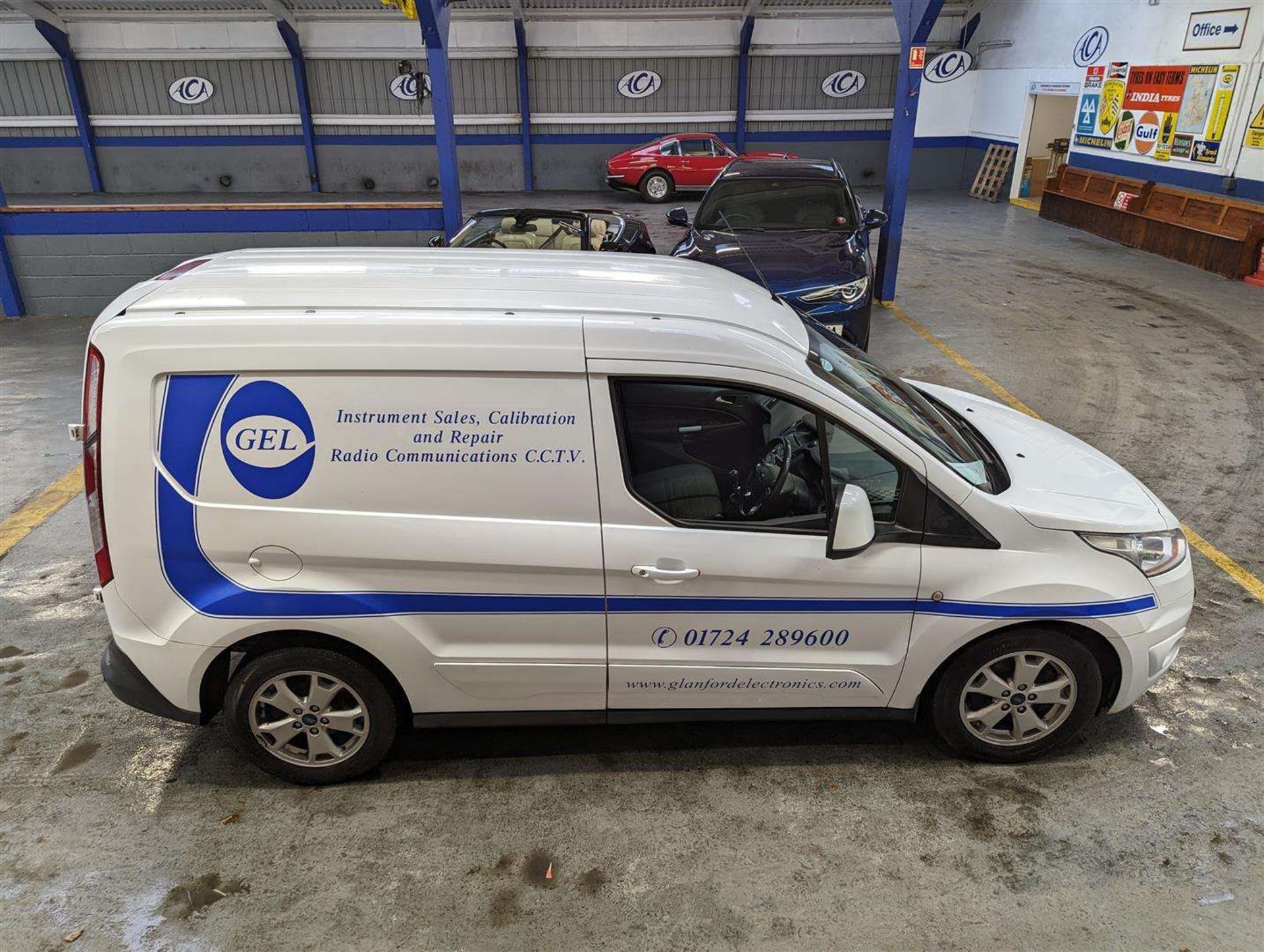 2015 FORD TRANSIT CONNECT 200 LIMIT - Image 14 of 30