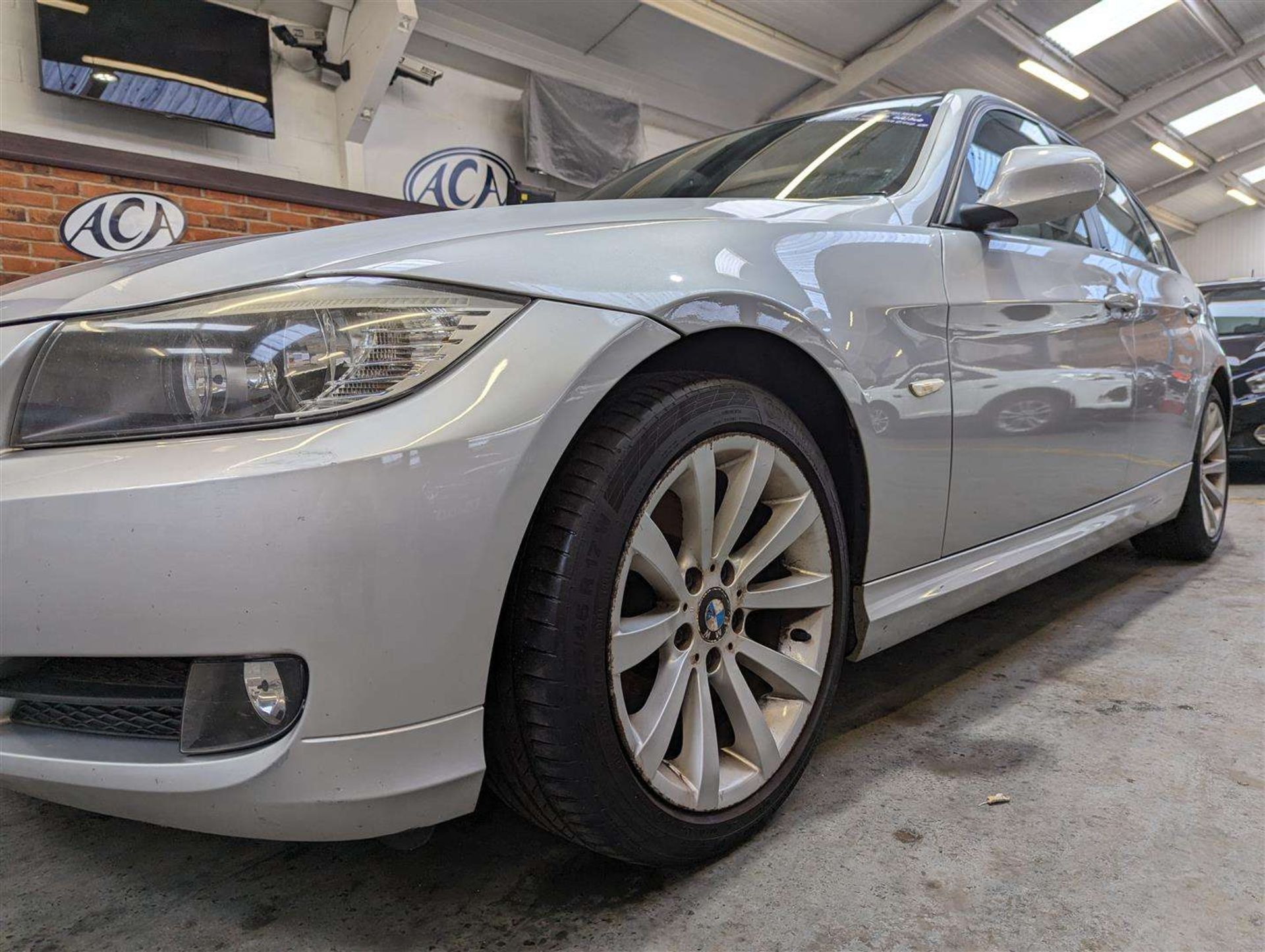 2009 BMW 320D SE - Image 12 of 25