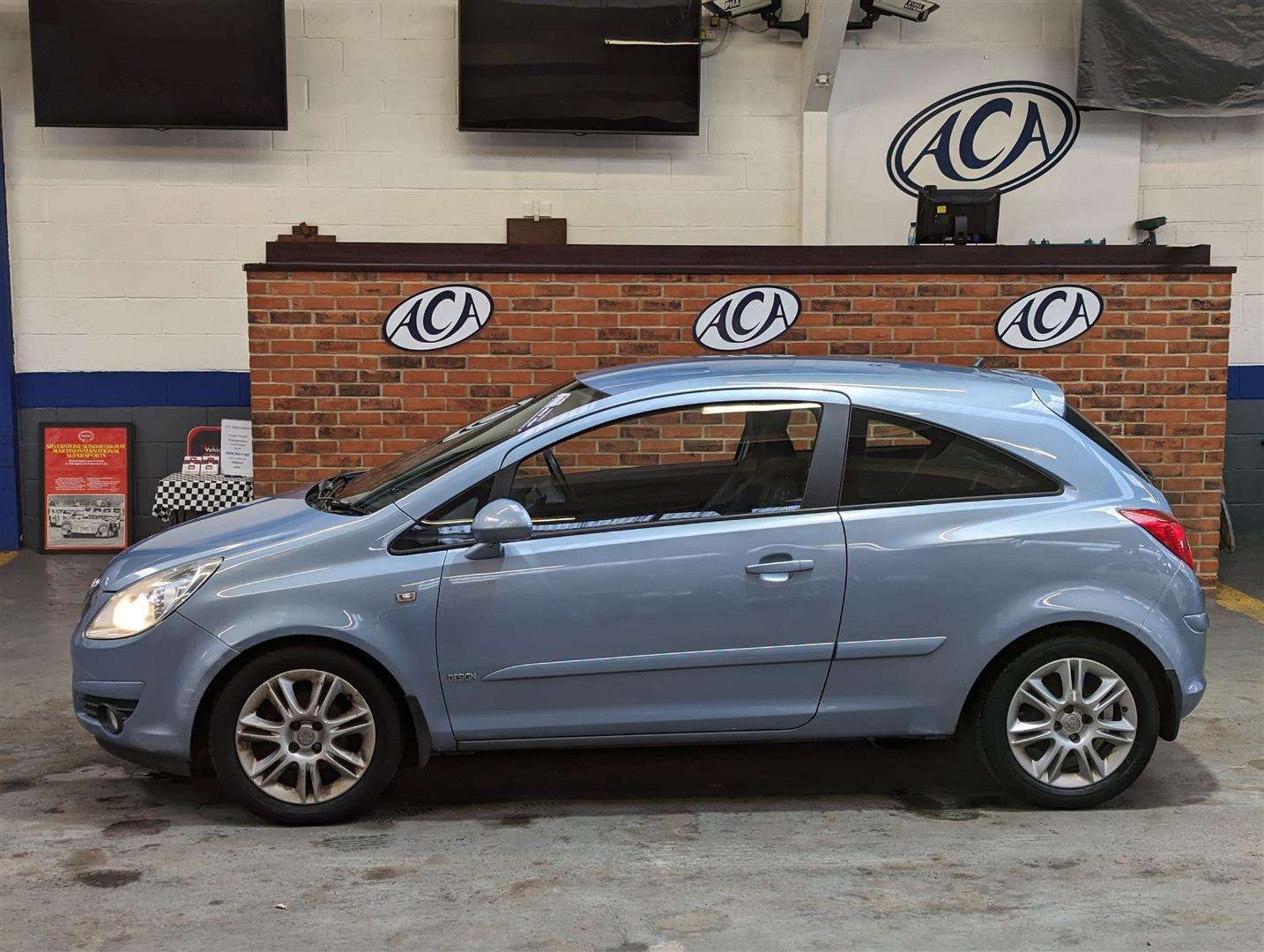 2007 VAUXHALL CORSA DESIGN AUTO - Image 2 of 24