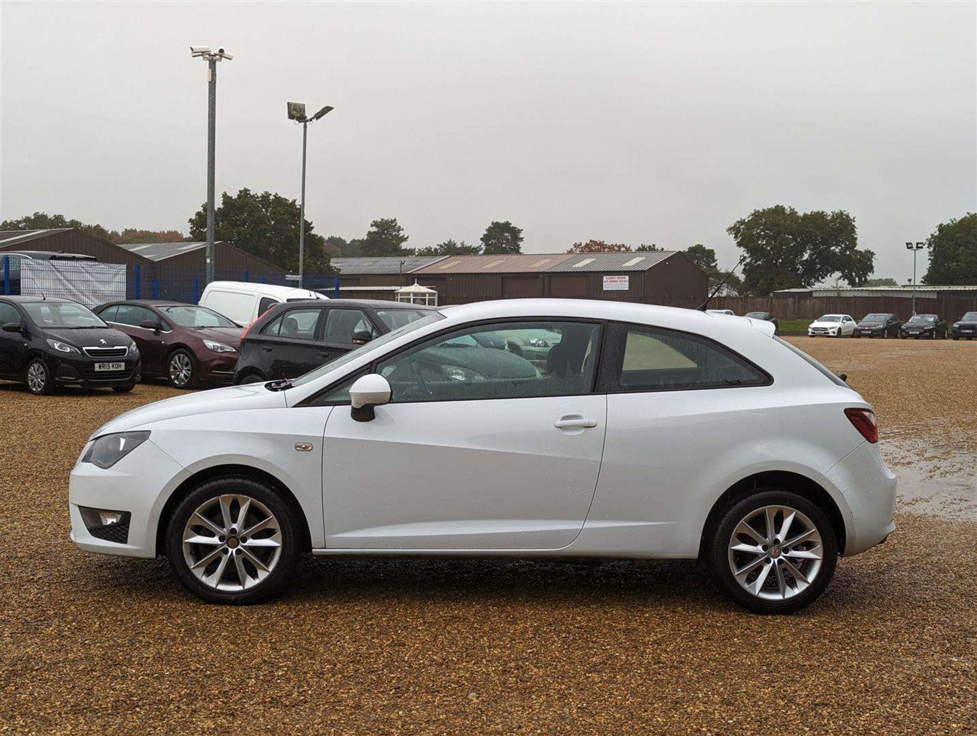 2013 SEAT IBIZA FR CR TDI - Image 2 of 23