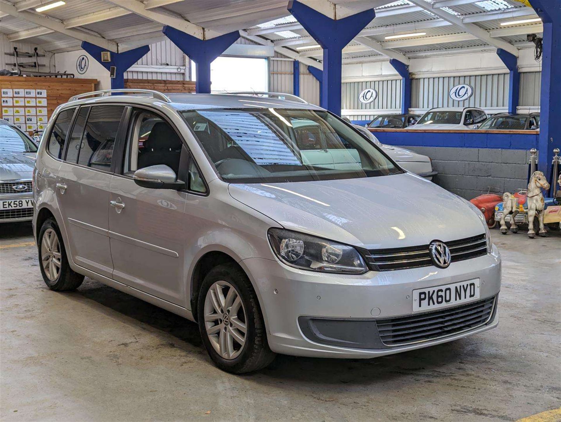 2010 VOLKSWAGEN TOURAN SE BLUE TECH TDI - Image 10 of 30