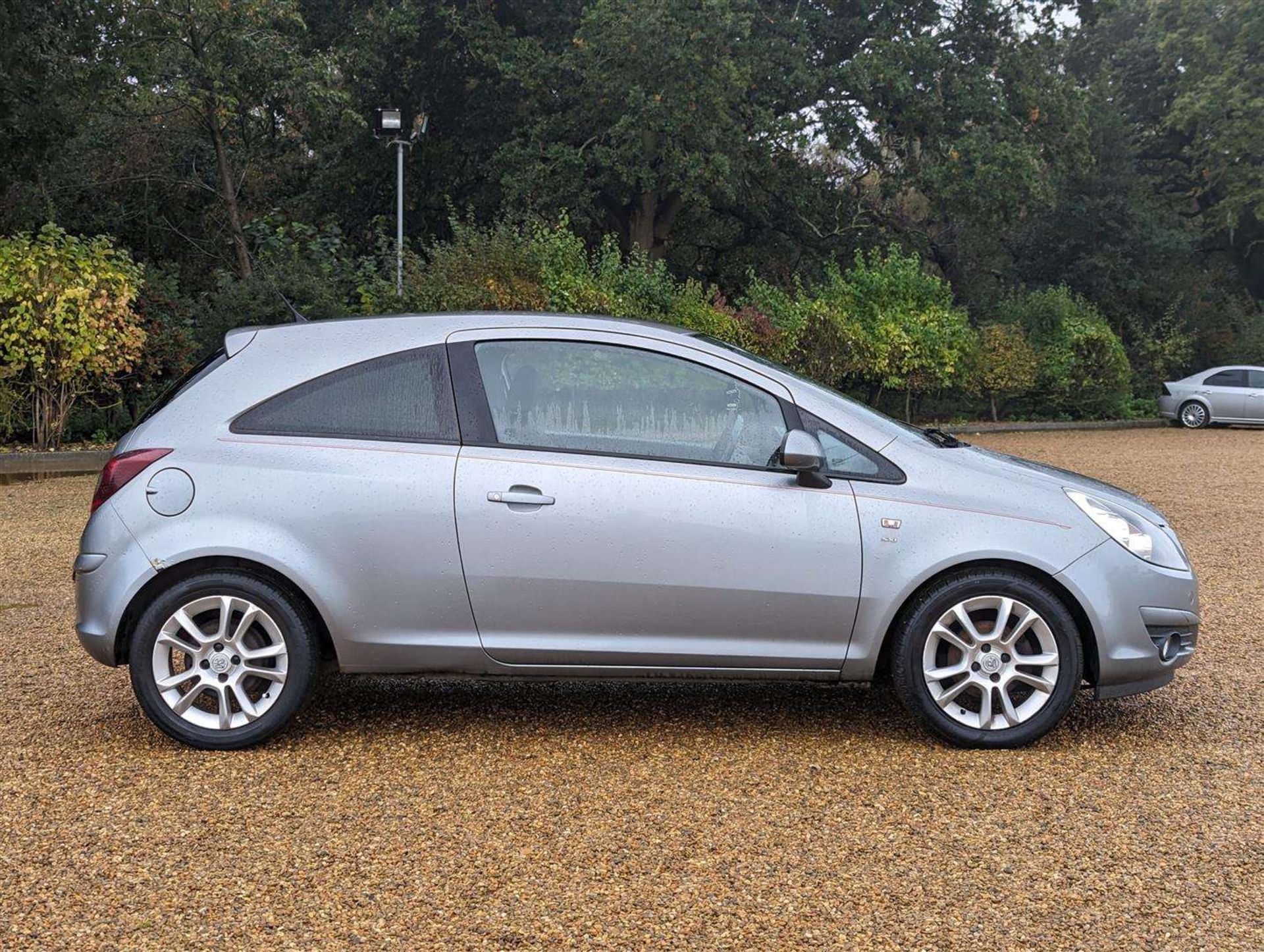 2010 VAUXHALL CORSA SXI - Image 18 of 23