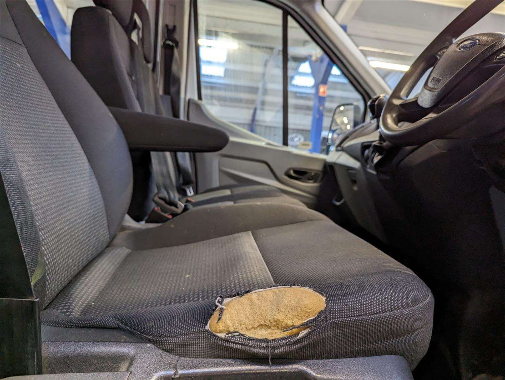 2016 FORD TRANSIT 350 - Image 17 of 30