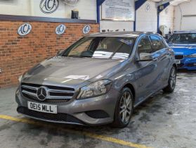 2015 MERCEDES-BENZ A200 SPORT CDI